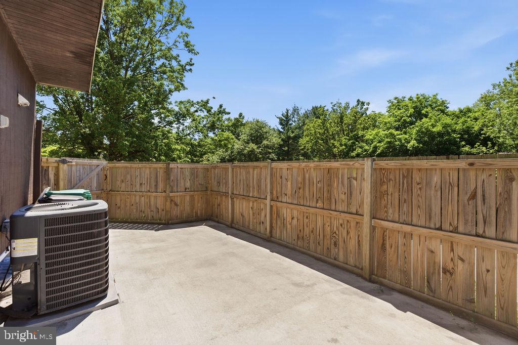 NEWPORT ESTATES - Residential