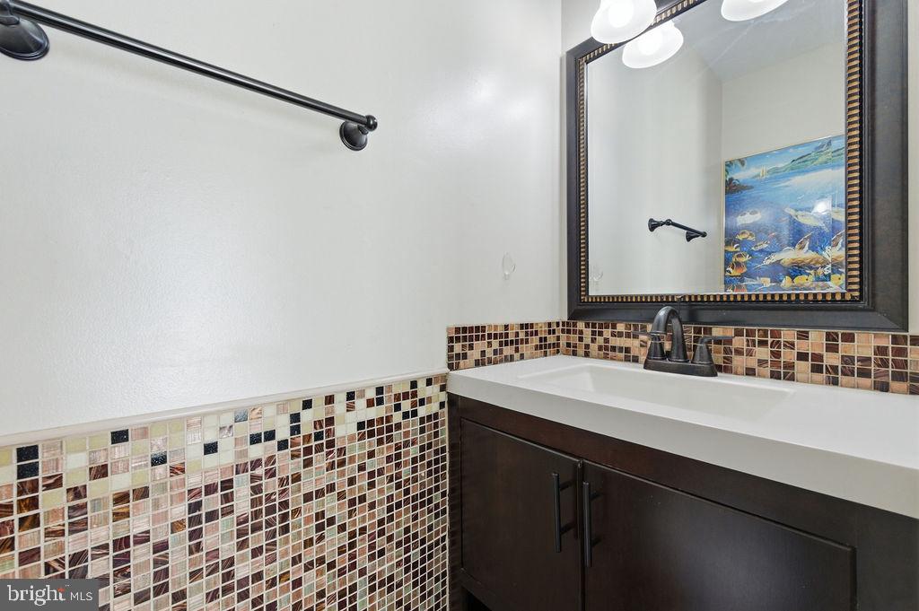 NEWPORT ESTATES - Residential