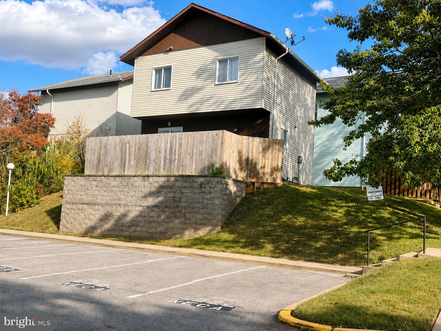 NEWPORT ESTATES - Residential