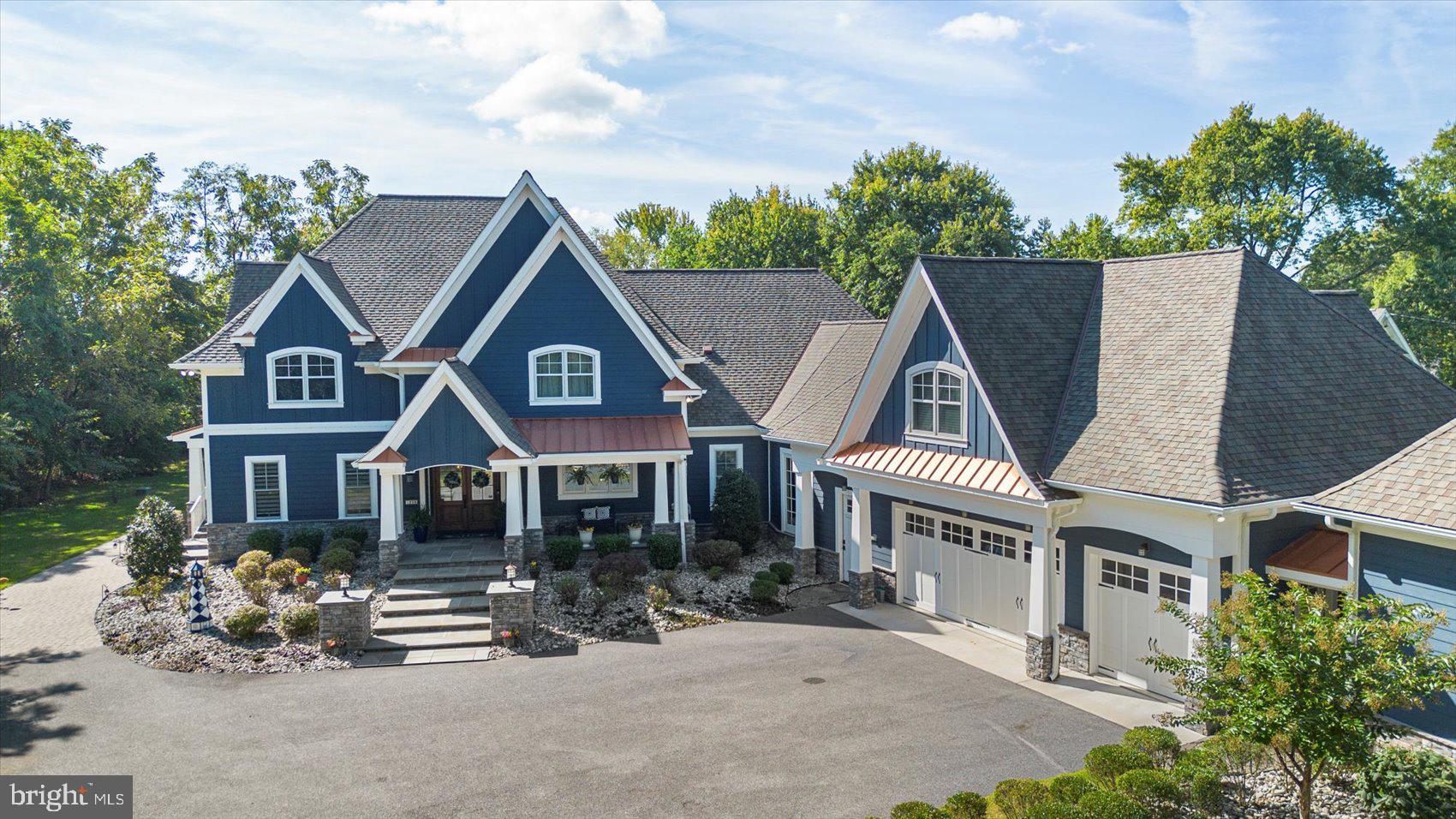 BOWLEYS QUARTERS - Residential