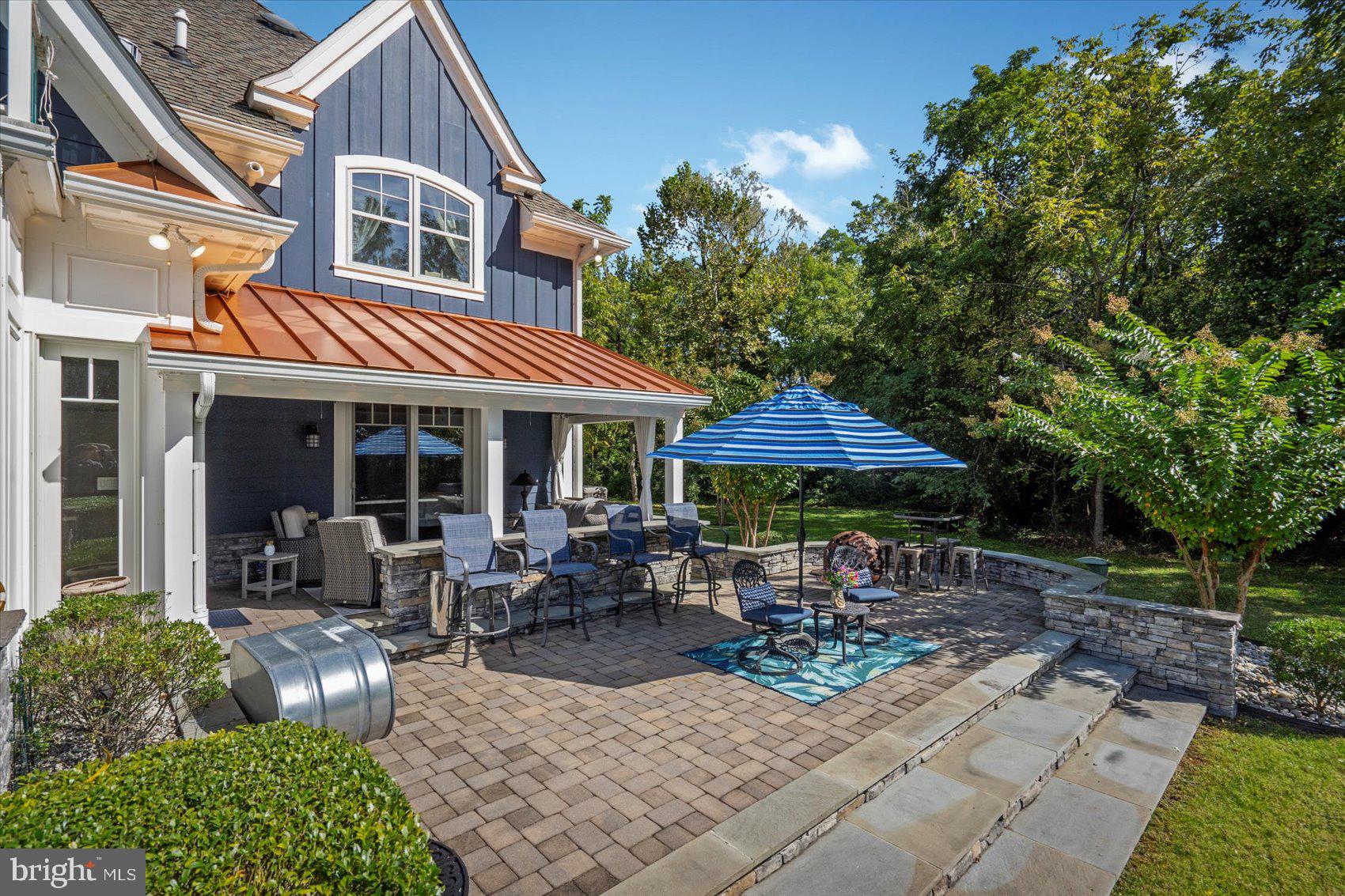 BOWLEYS QUARTERS - Residential