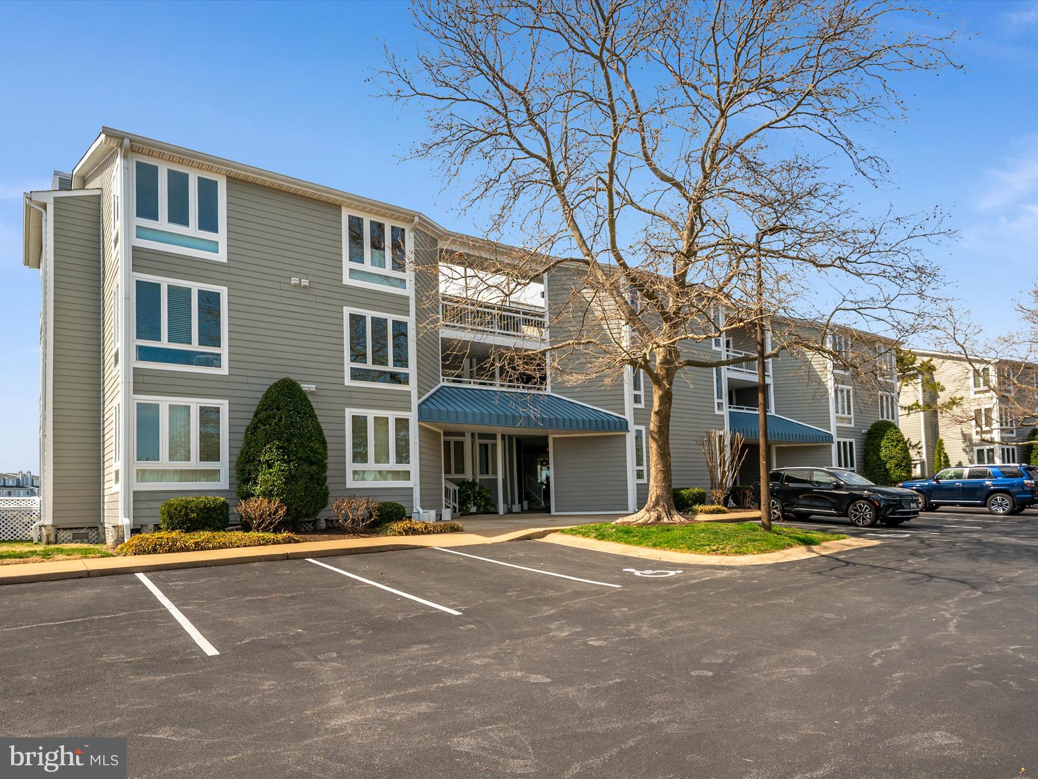OYSTER COVE - Residential