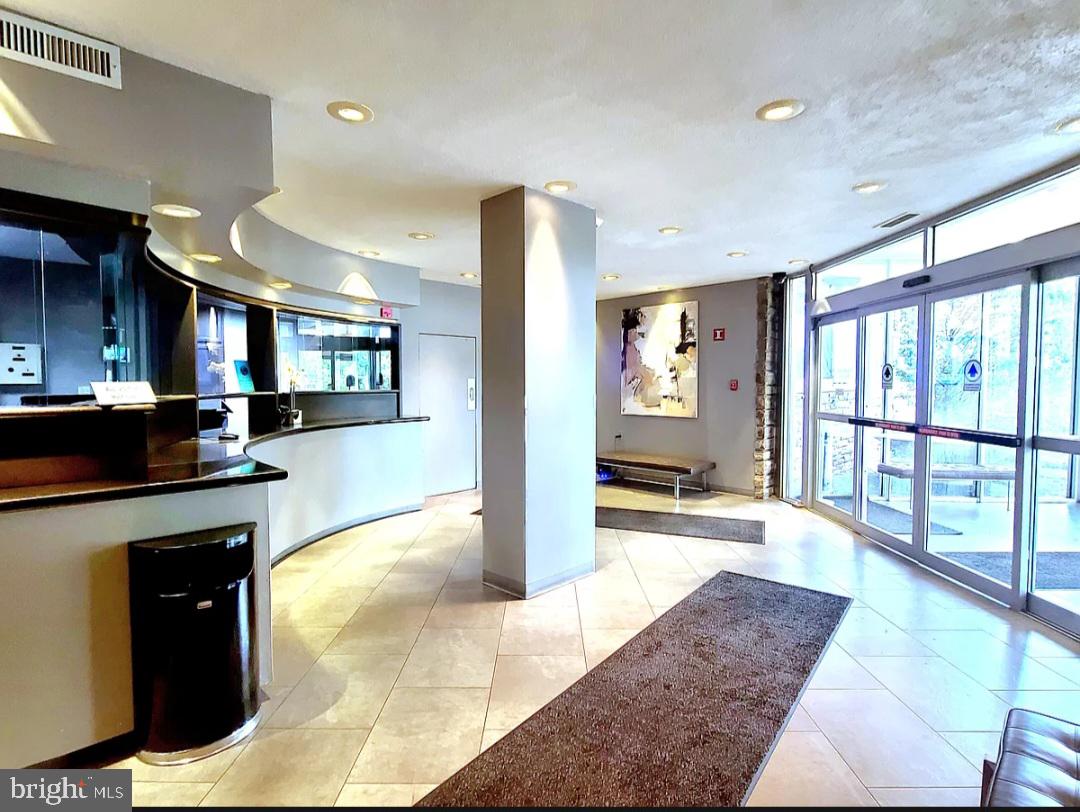 HOMEWOOD - Residential