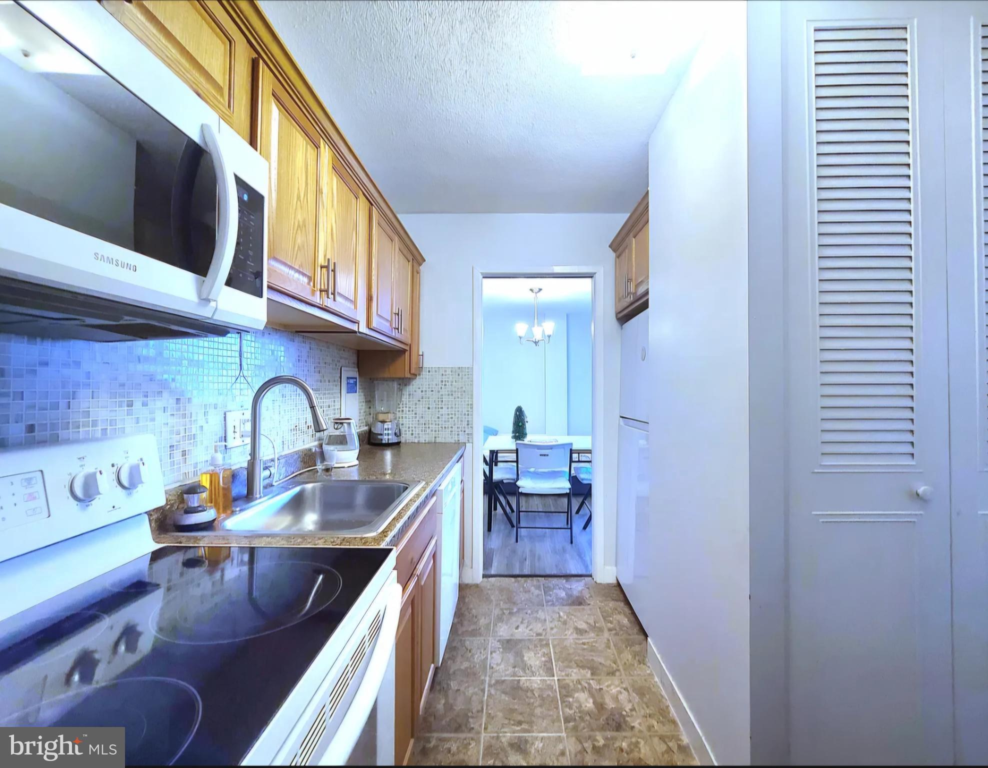 HOMEWOOD - Residential