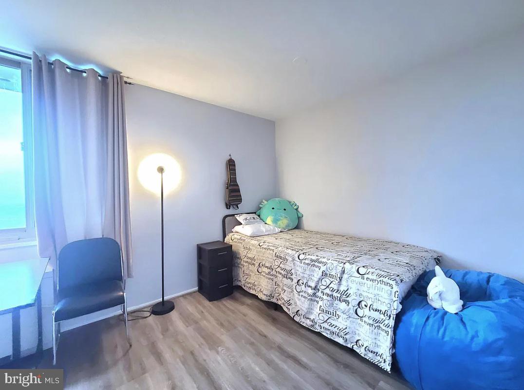 HOMEWOOD - Residential