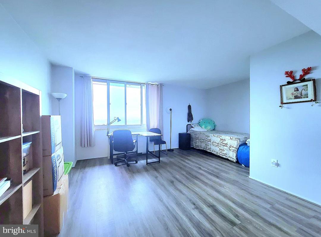 HOMEWOOD - Residential