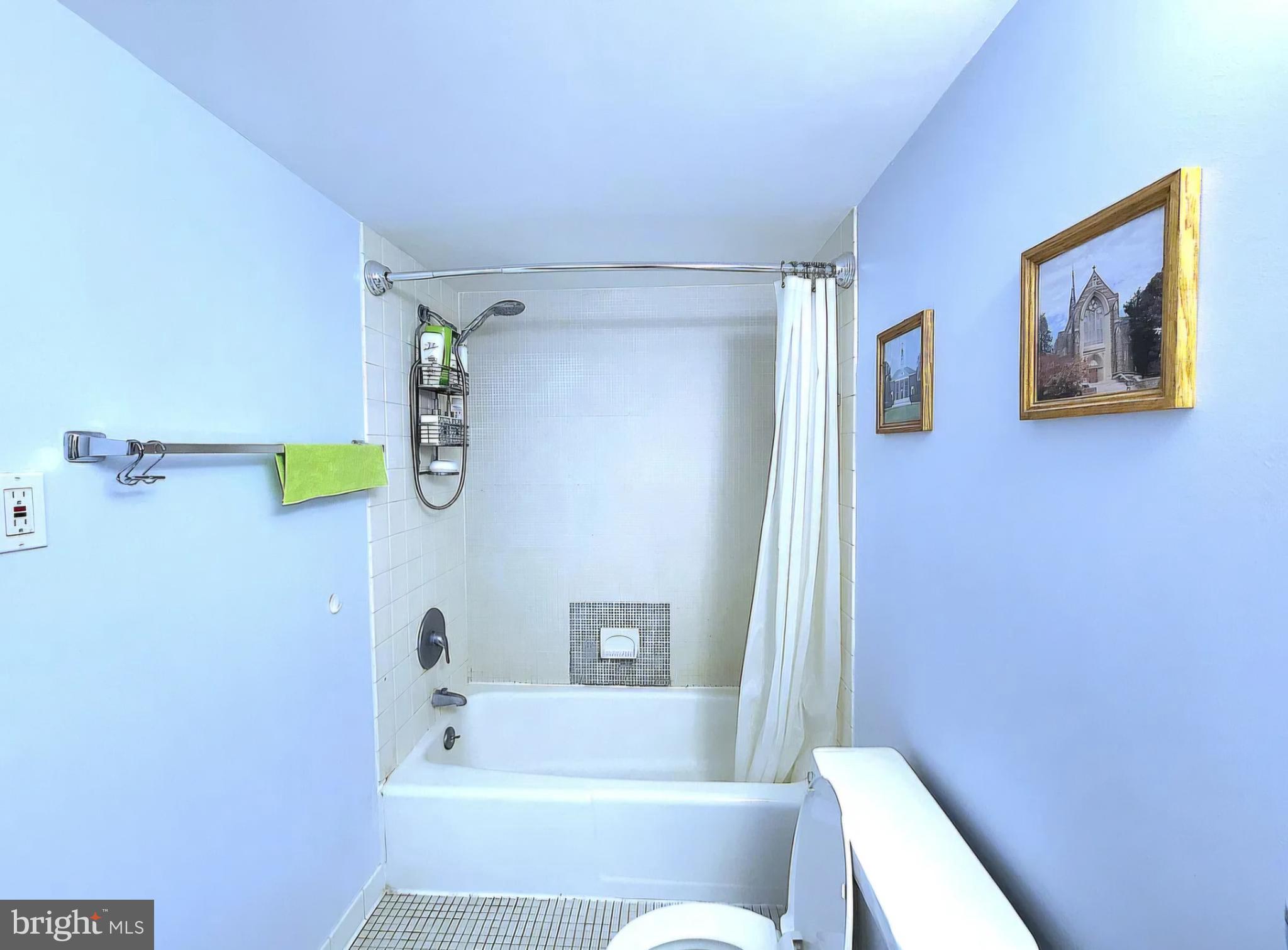 HOMEWOOD - Residential