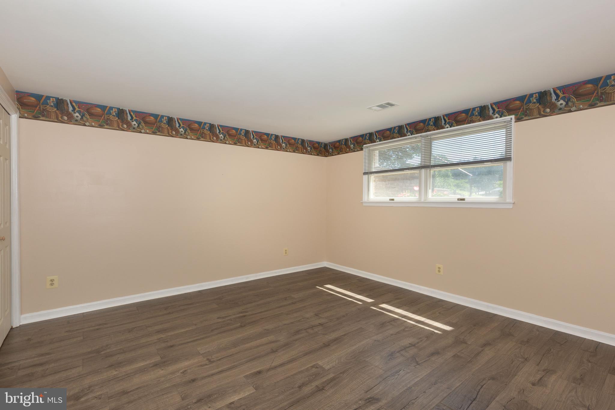 CAMPUS HEIGHTS - Residential
