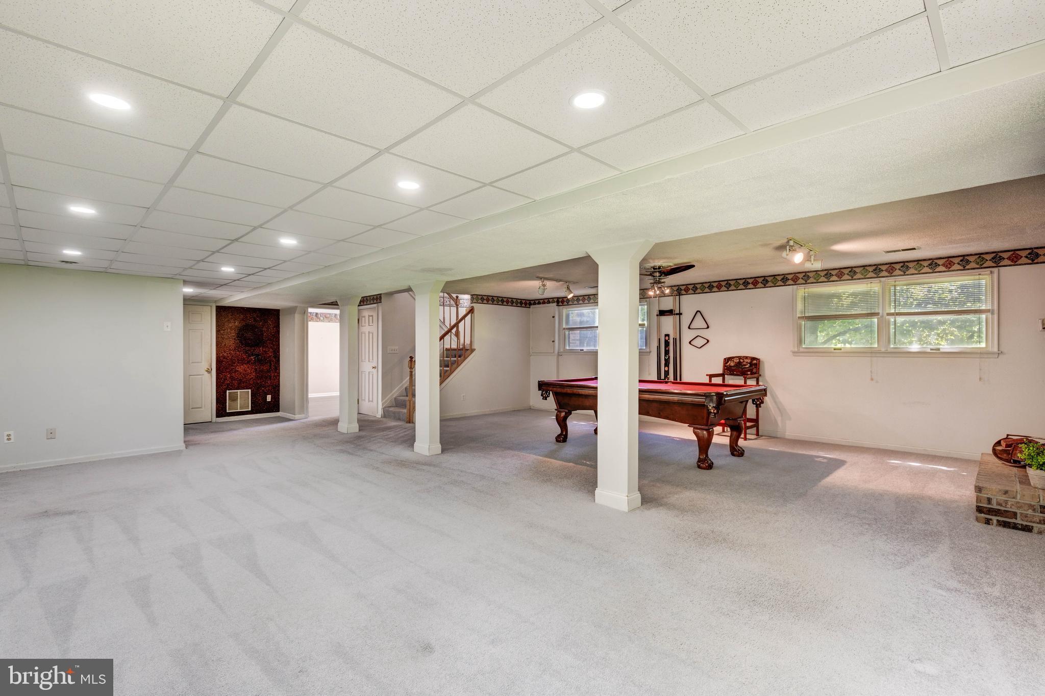 CAMPUS HEIGHTS - Residential