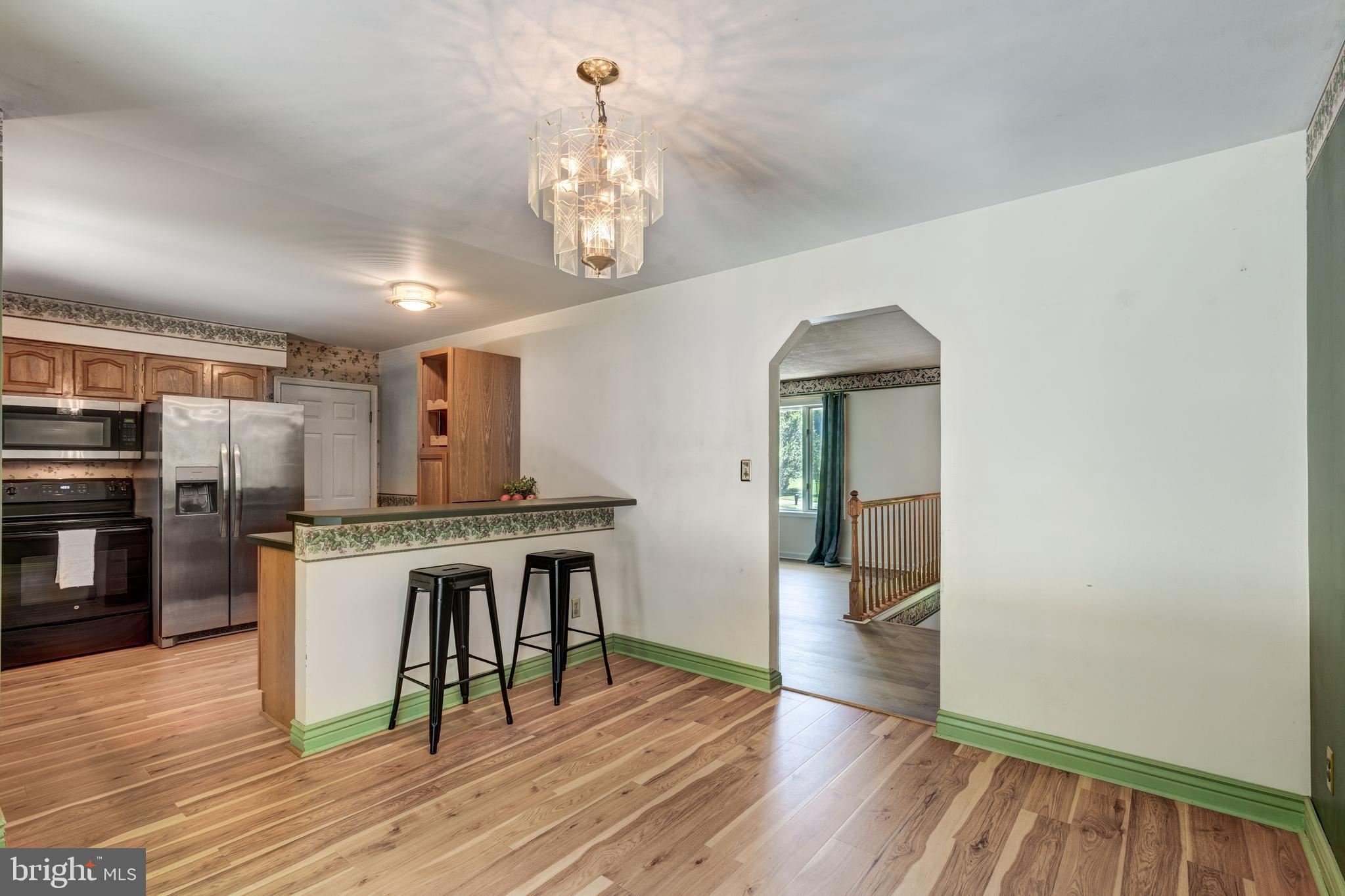 CAMPUS HEIGHTS - Residential