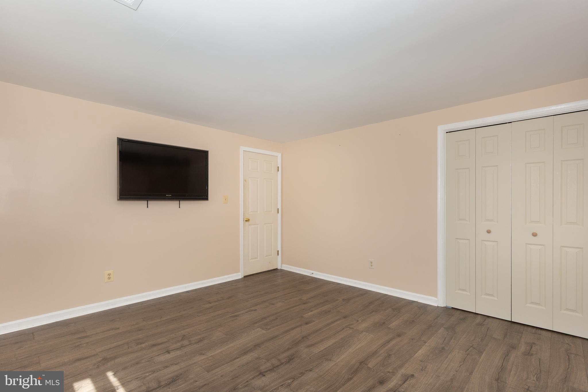 CAMPUS HEIGHTS - Residential