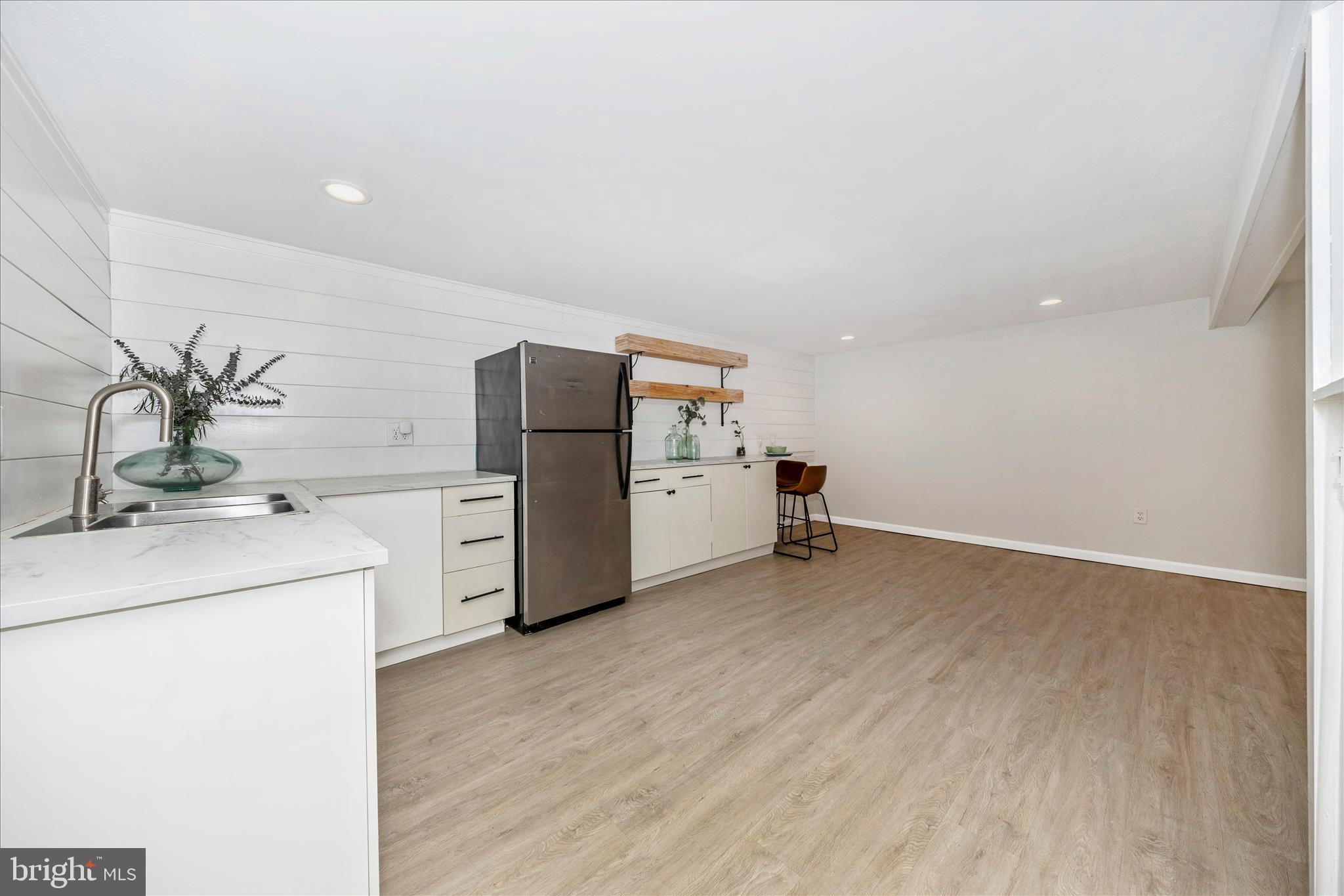 WILES ESTATES - Residential