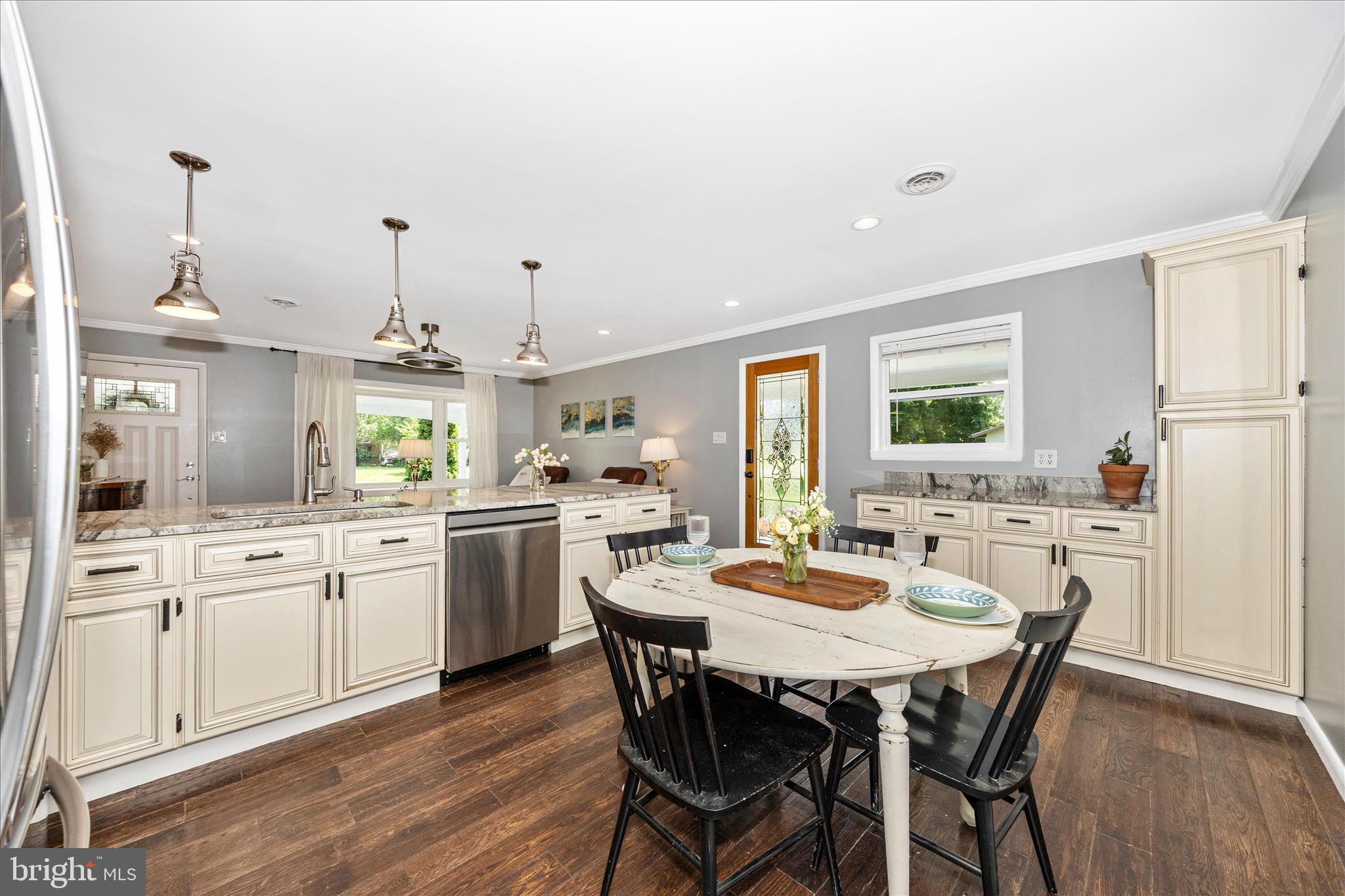 WILES ESTATES - Residential