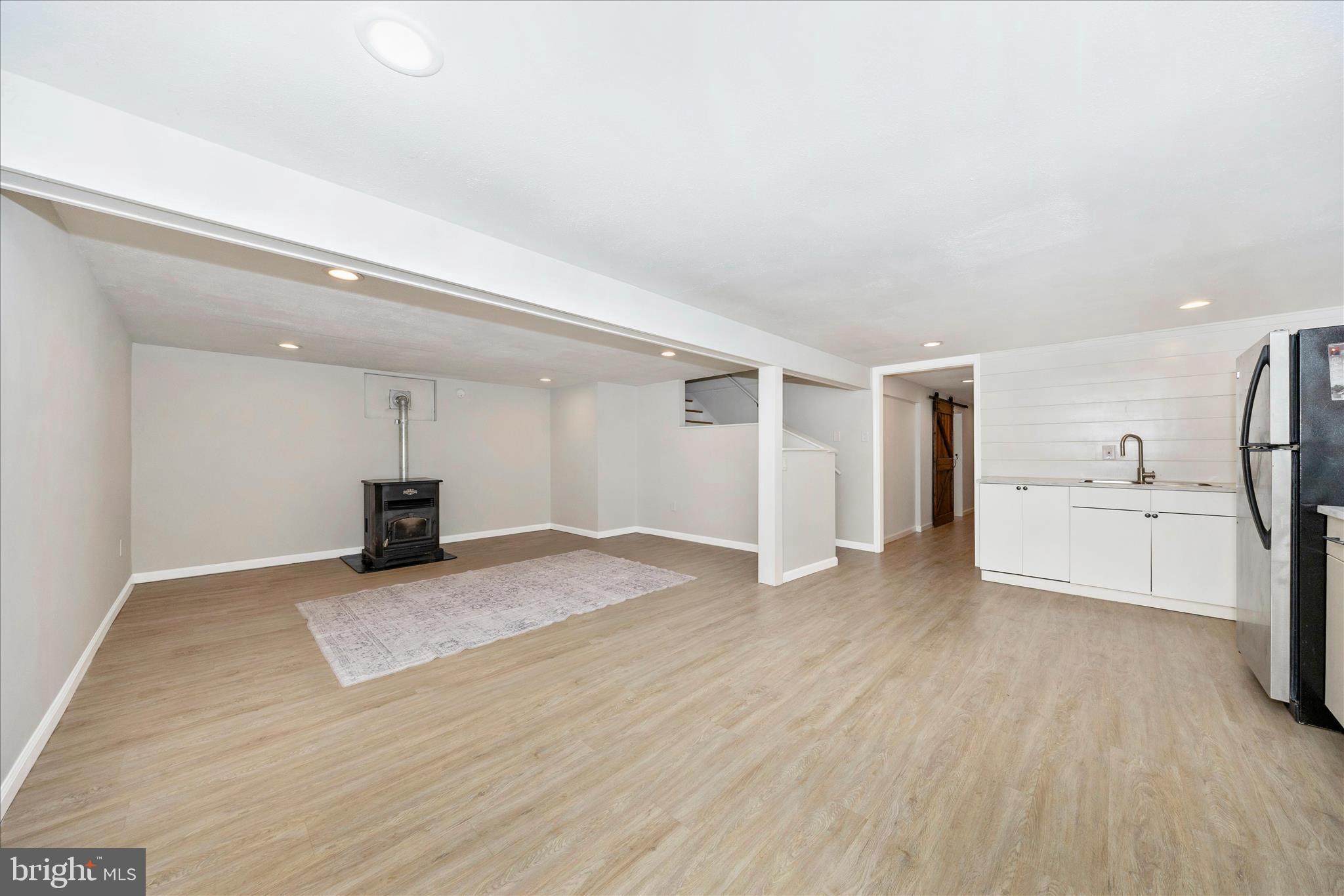 WILES ESTATES - Residential