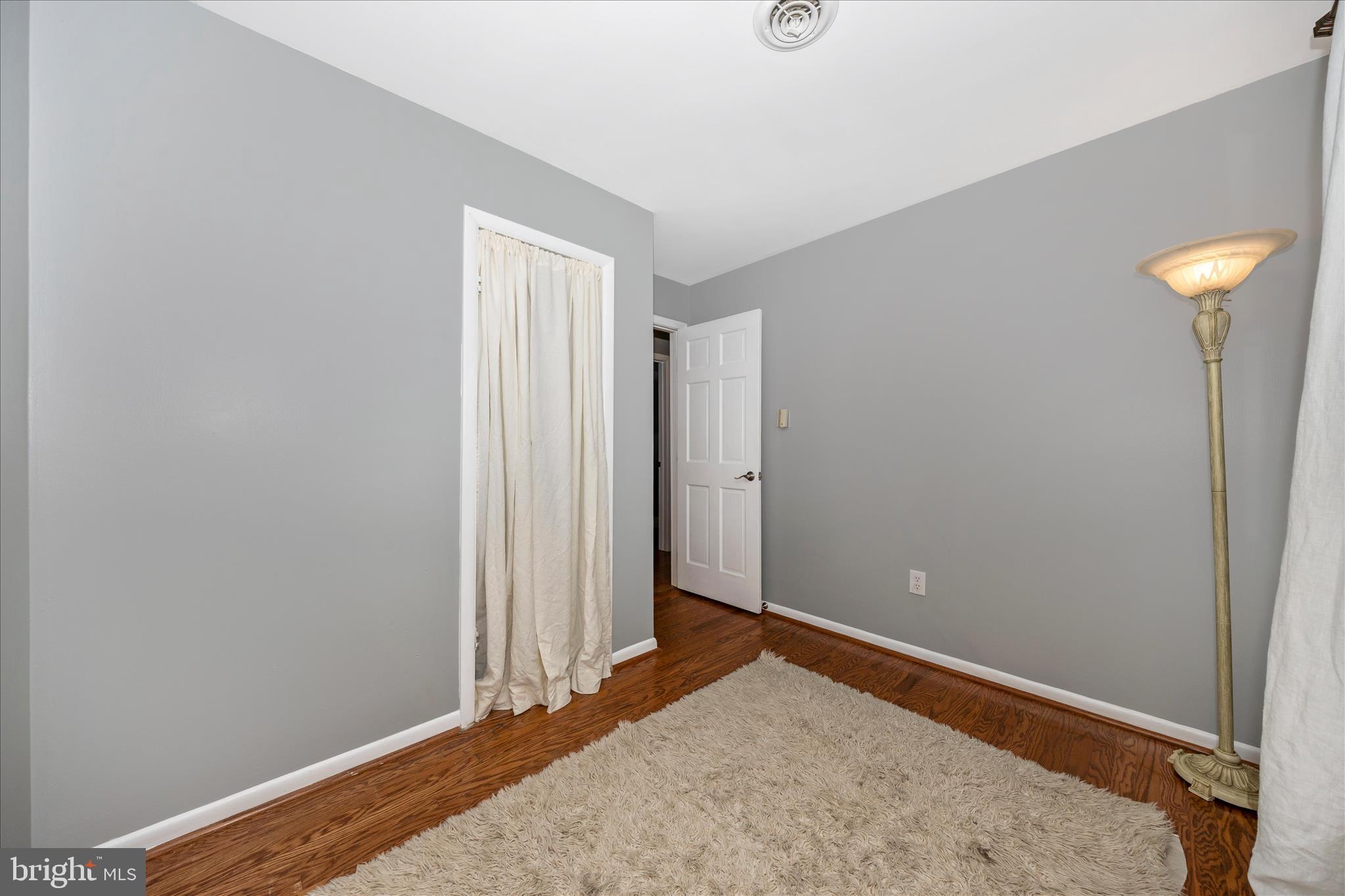 WILES ESTATES - Residential
