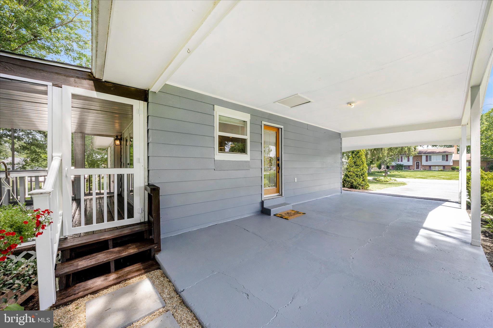 WILES ESTATES - Residential