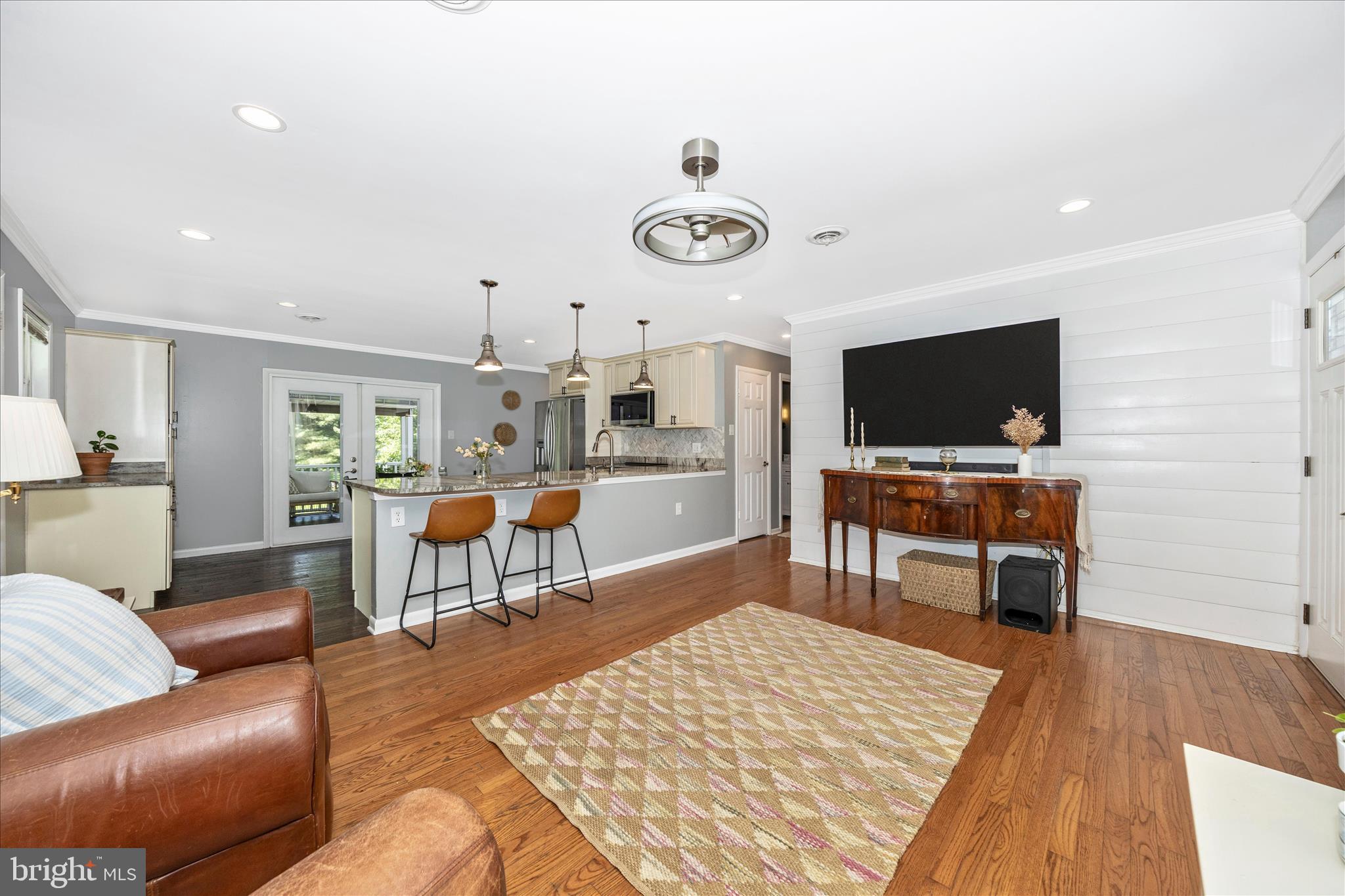 WILES ESTATES - Residential