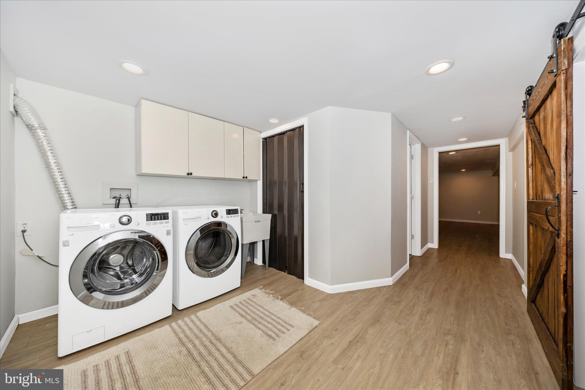 WILES ESTATES - Residential