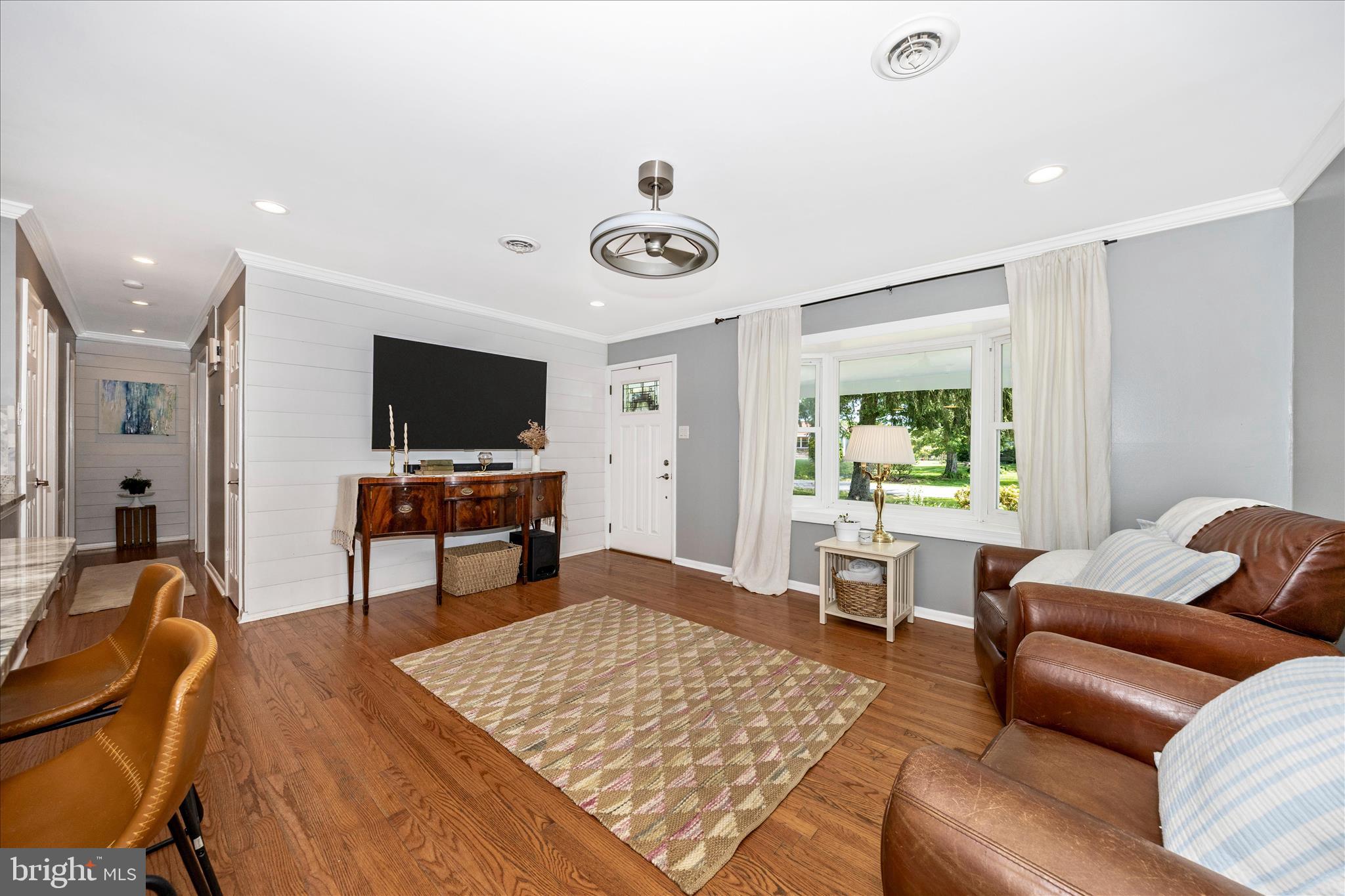 WILES ESTATES - Residential