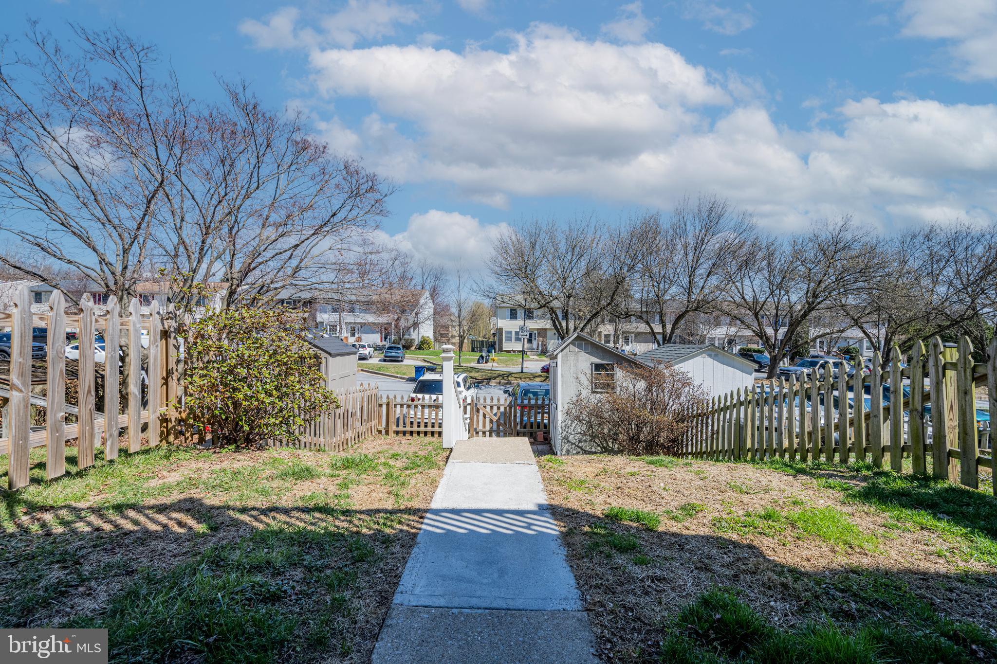 KIMBERLY VILLAGE - Residential