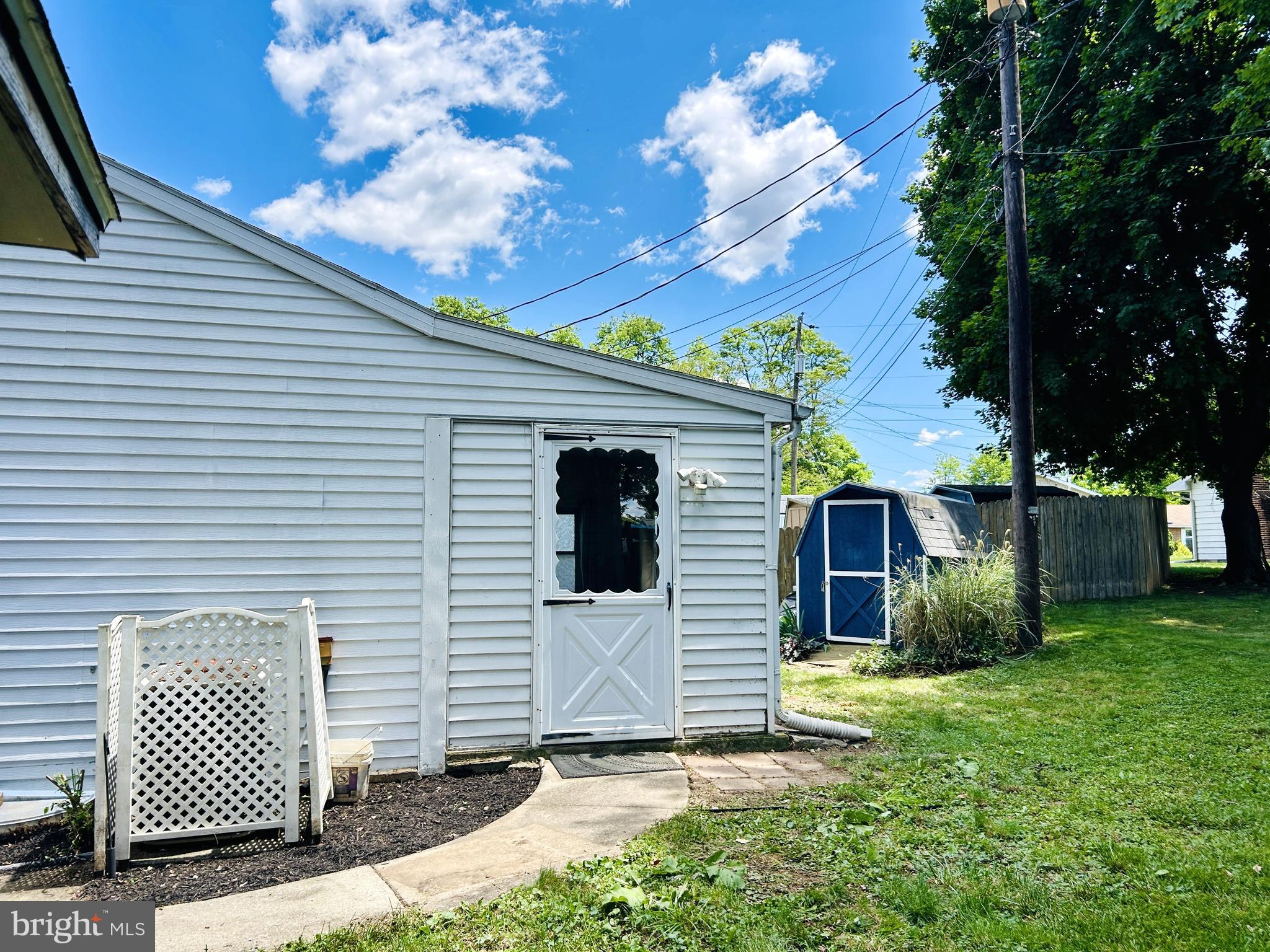 NORTHFIELD - Residential
