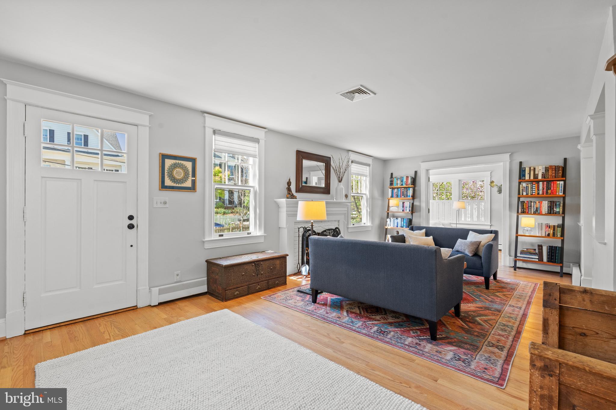 CHEVY CHASE VILLAGE - Residential