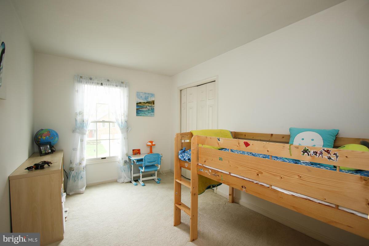 KINGS SQUARE - Residential