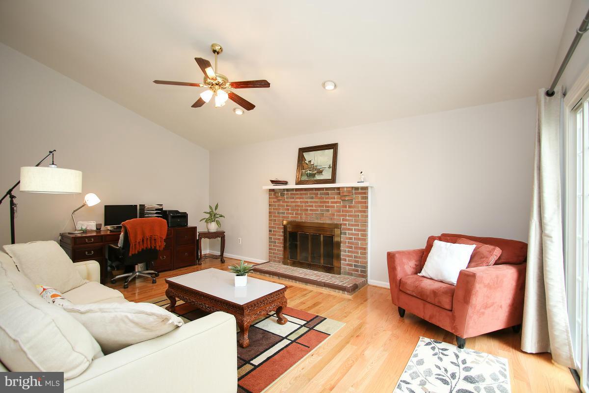 KINGS SQUARE - Residential