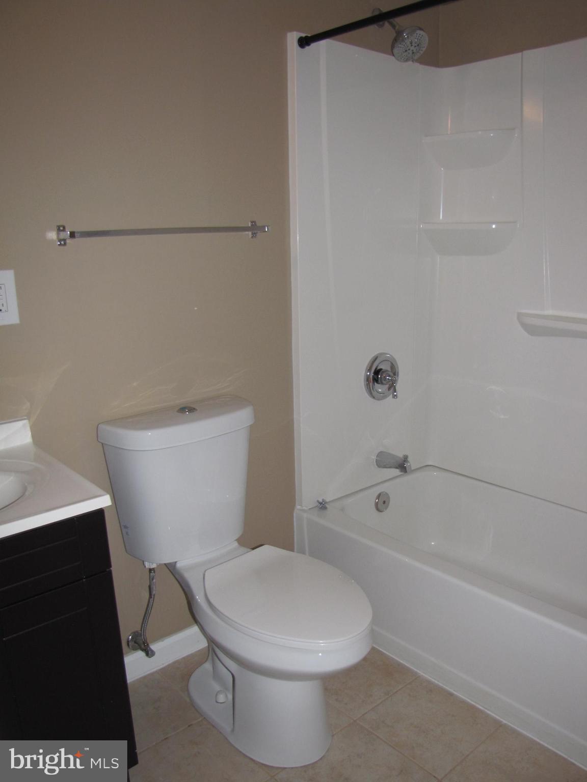 SHANNON STATION - Residential Lease