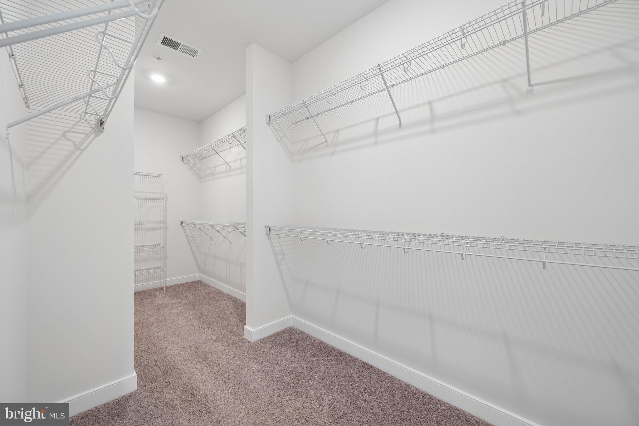 LANDSDALE - Residential