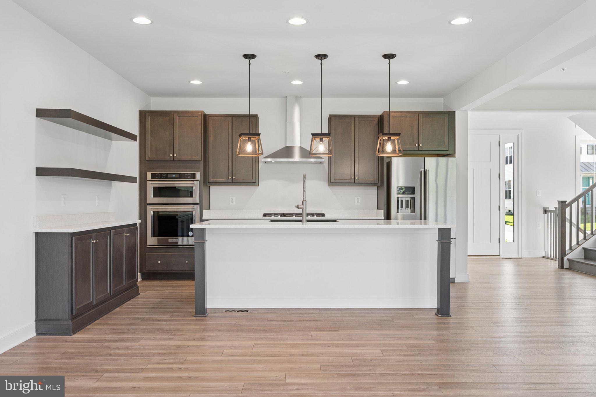 LANDSDALE - Residential