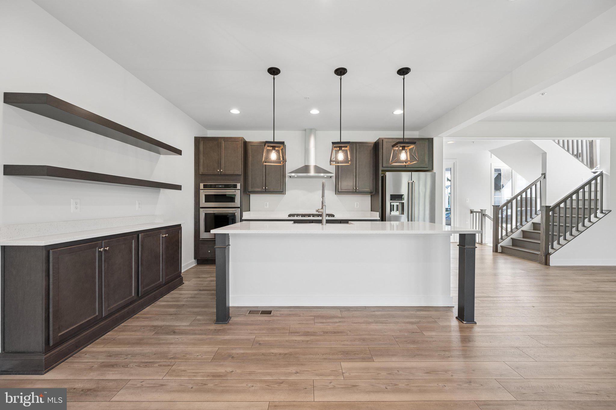 LANDSDALE - Residential