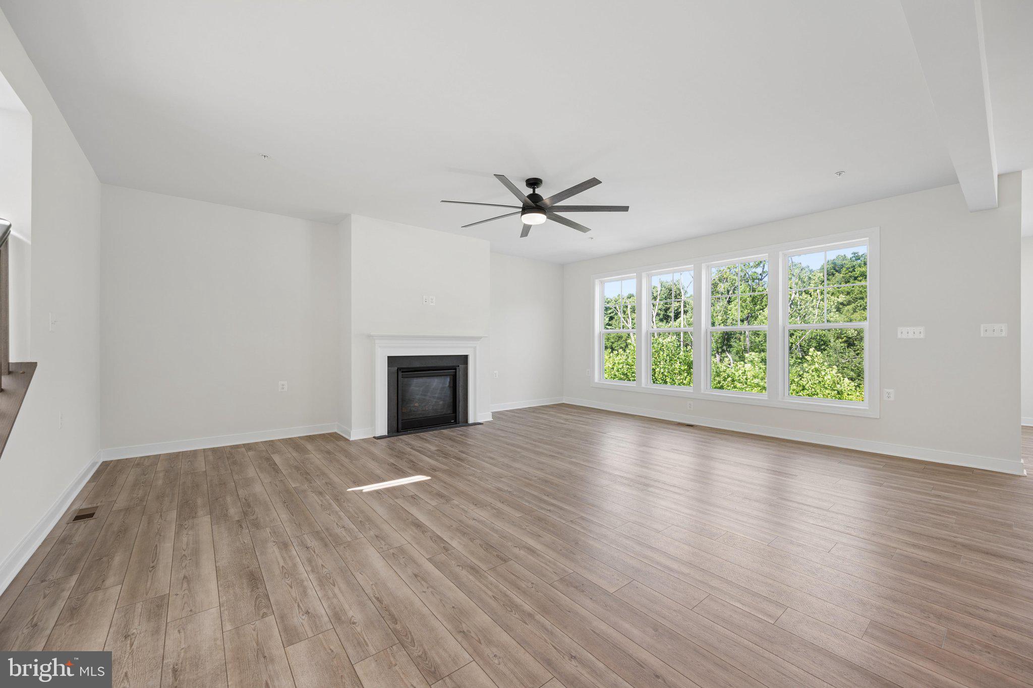 LANDSDALE - Residential