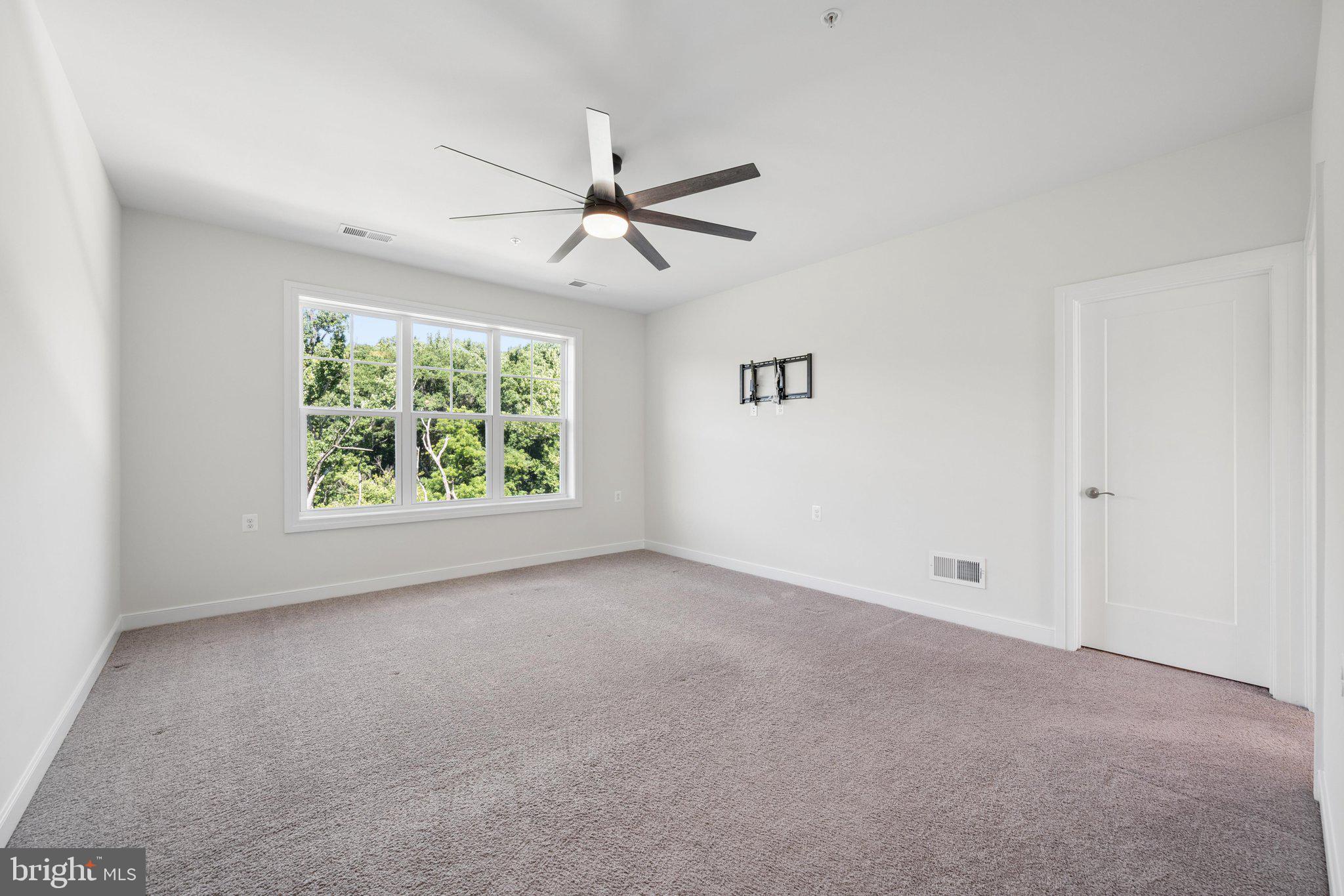 LANDSDALE - Residential