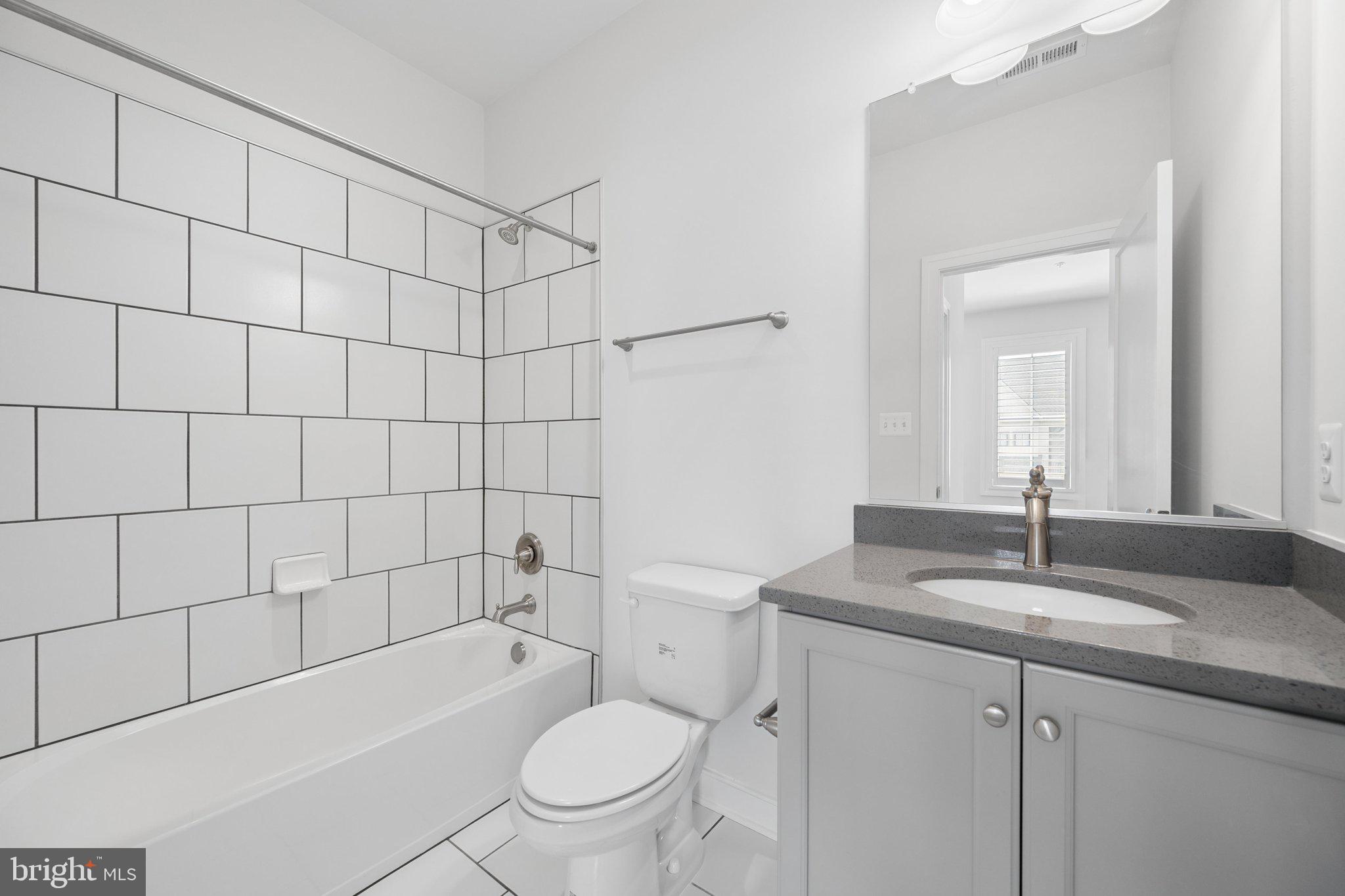 LANDSDALE - Residential
