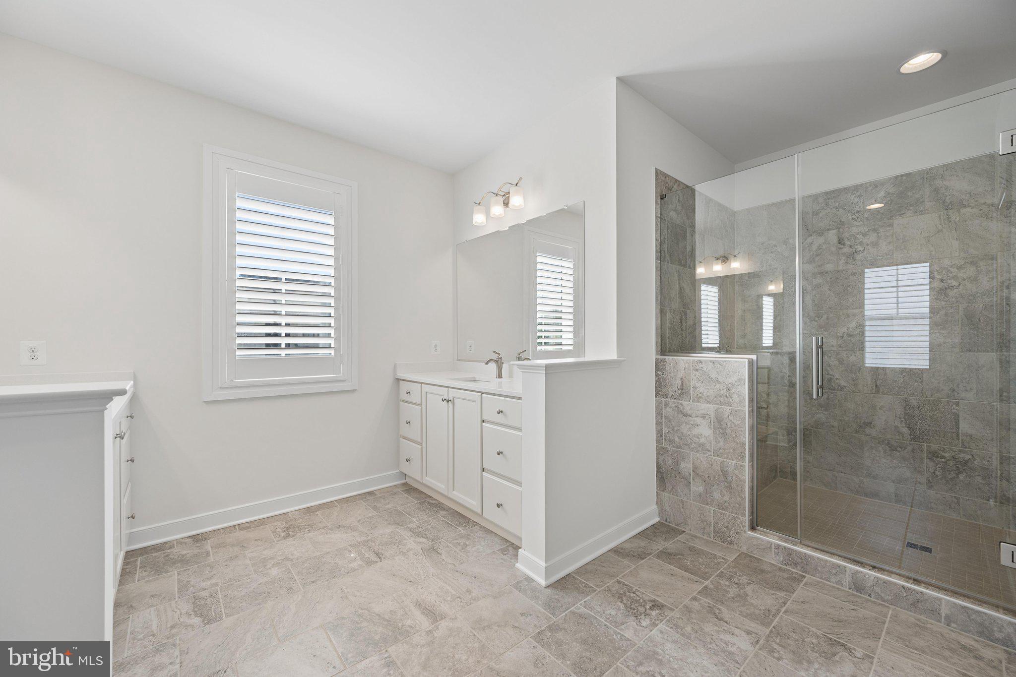 LANDSDALE - Residential