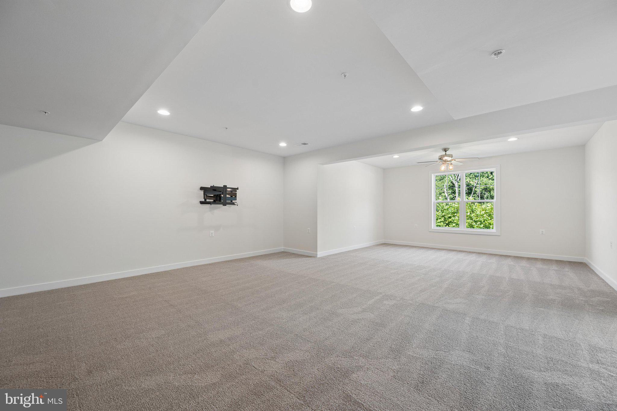 LANDSDALE - Residential