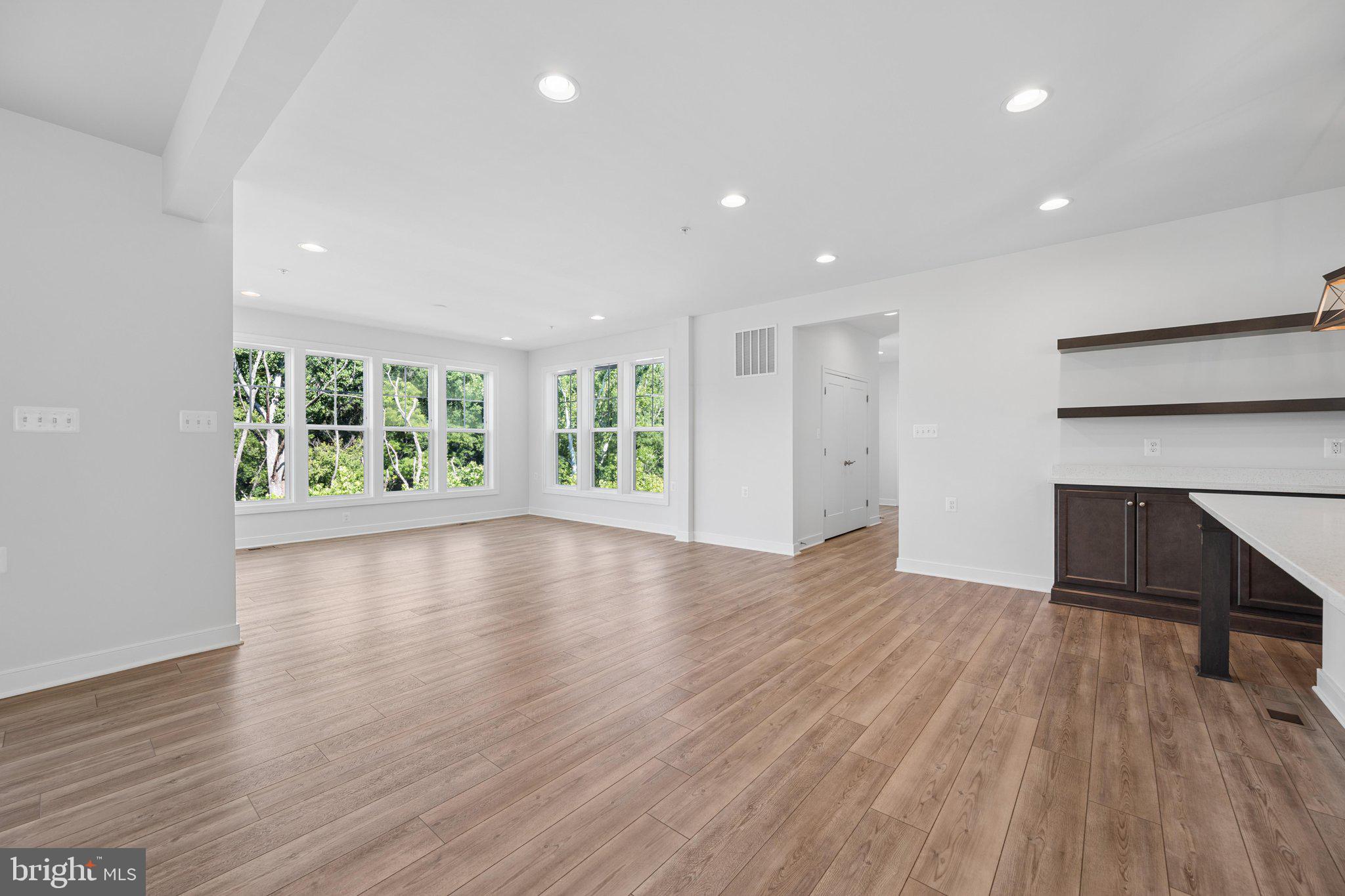 LANDSDALE - Residential