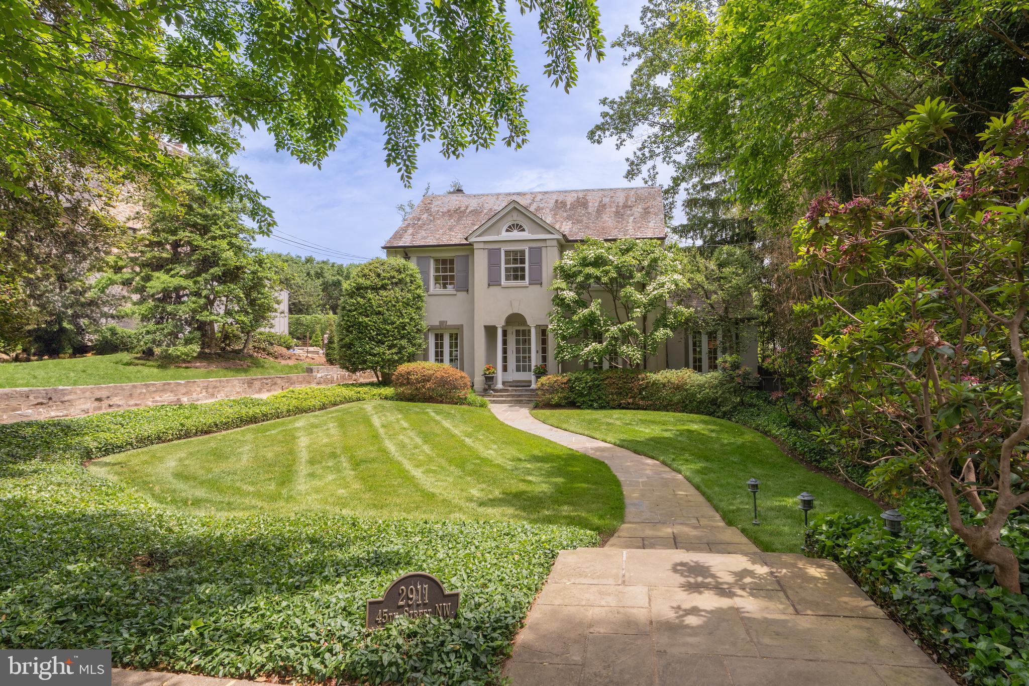 WESLEY HEIGHTS - Residential