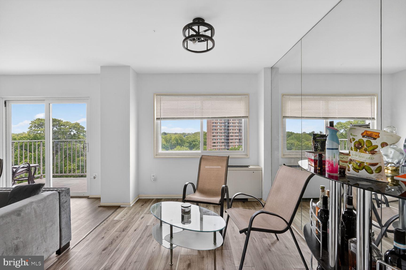 UNIVERSITY TOWERS CODM - Residential