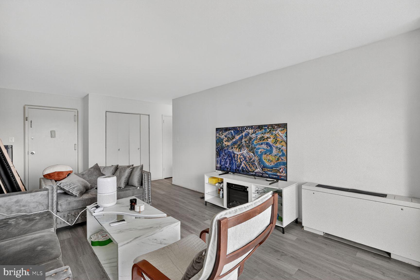 UNIVERSITY TOWERS CODM - Residential