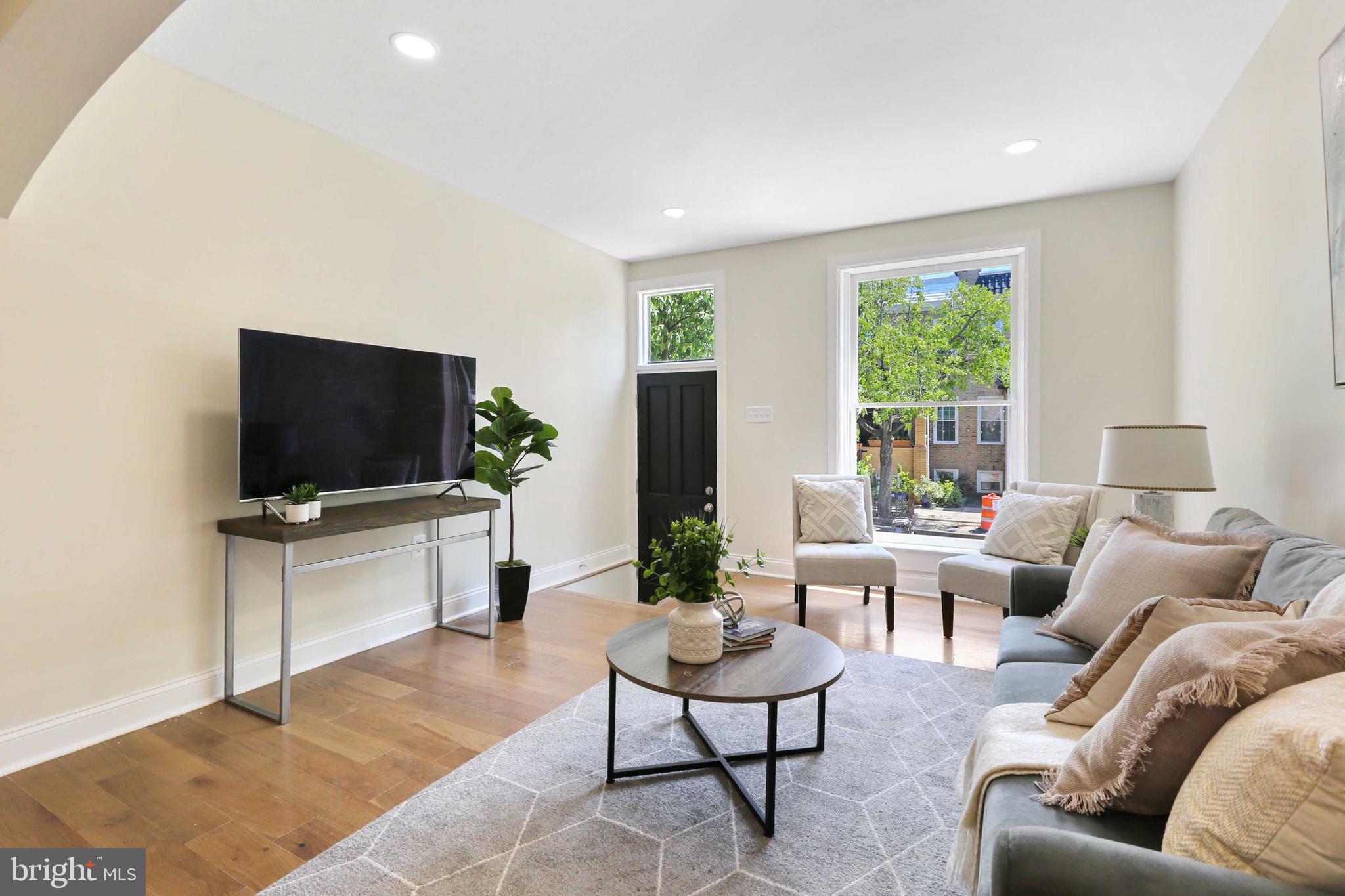 BREWERS HILL - Residential Lease