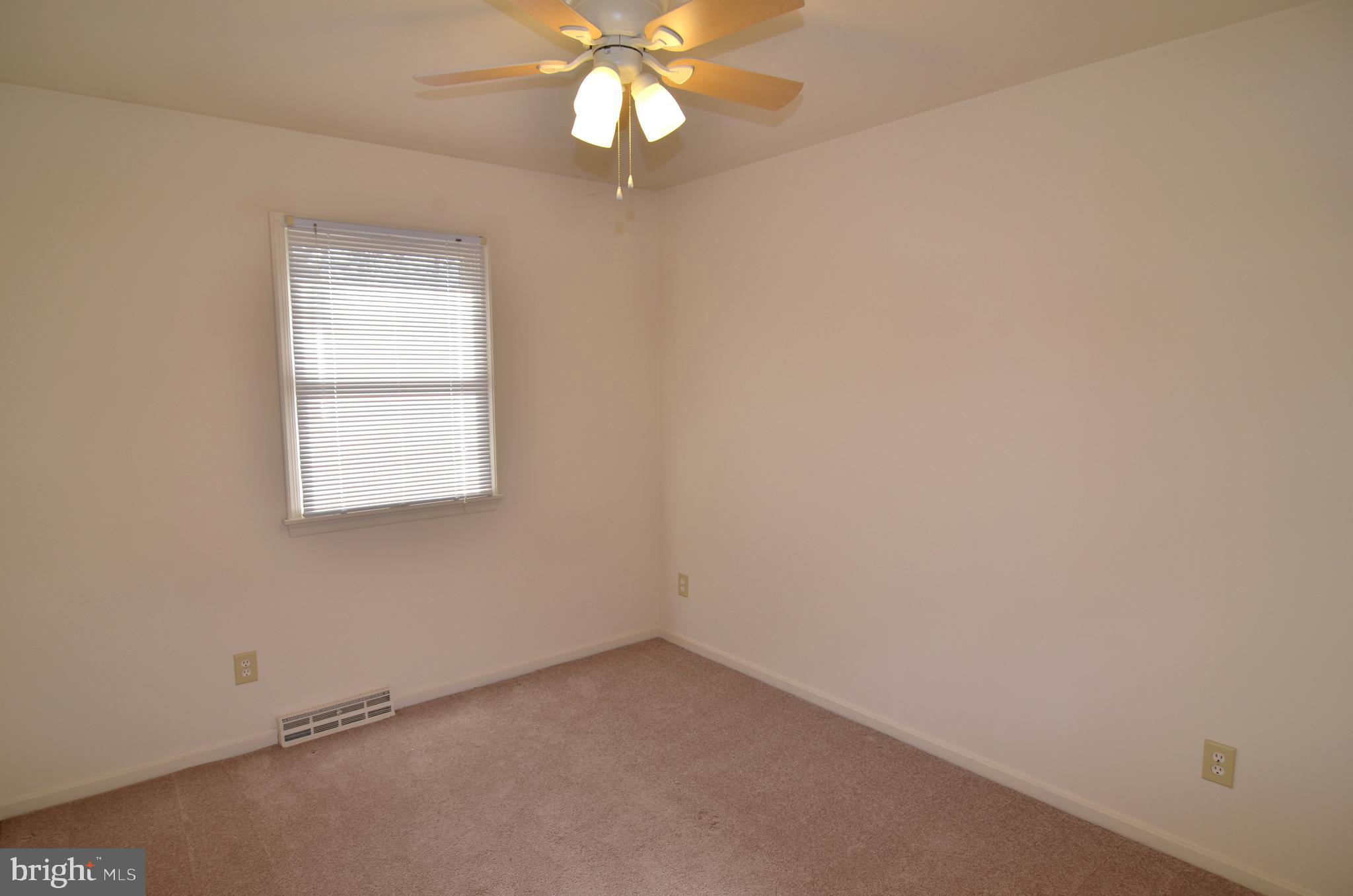 SPRING VALLEY - Residential Lease