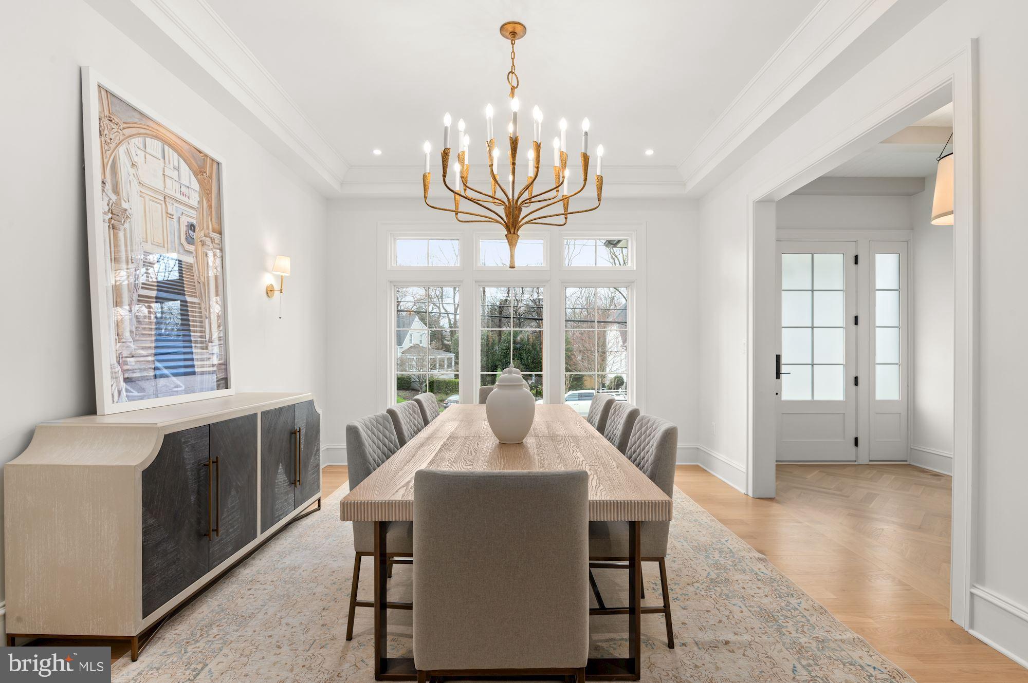 COUNTRY CLUB HILLS - Residential