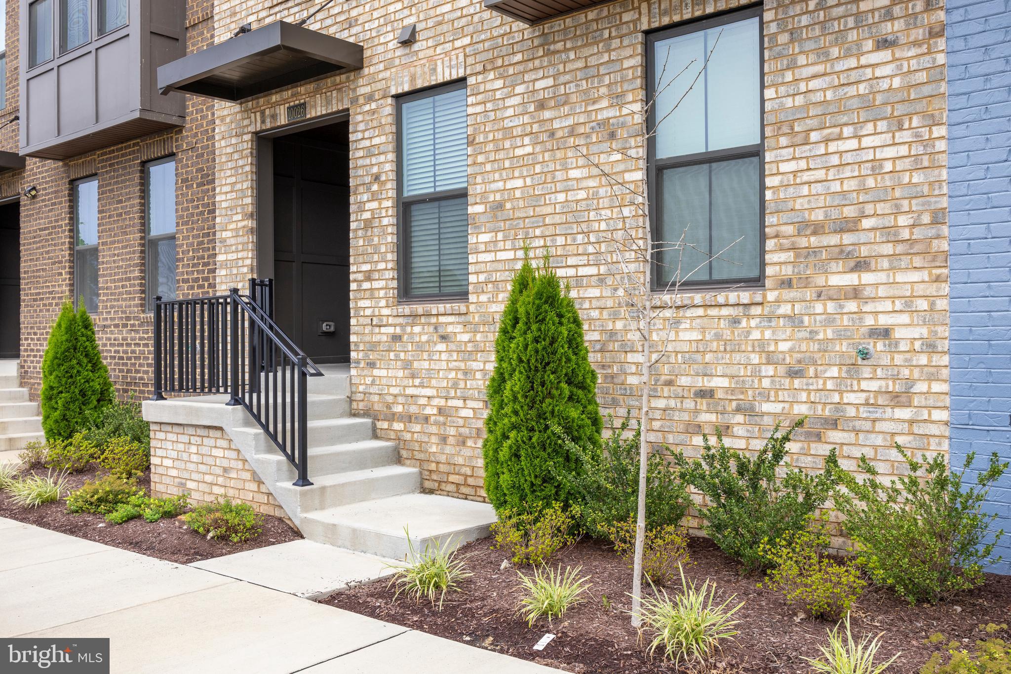 PADDOCK POINTE - Residential