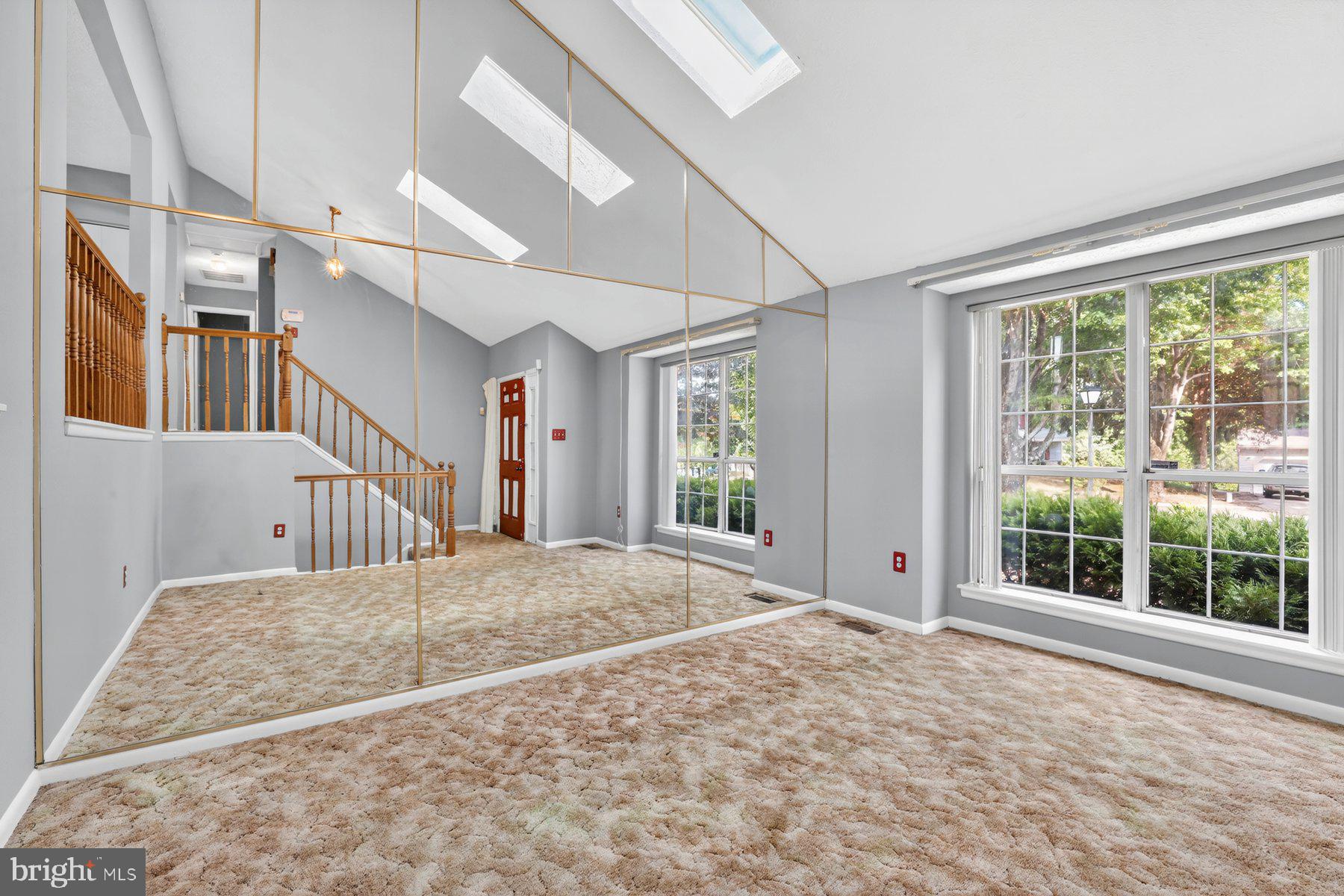 GREENWOOD MANOR - Residential