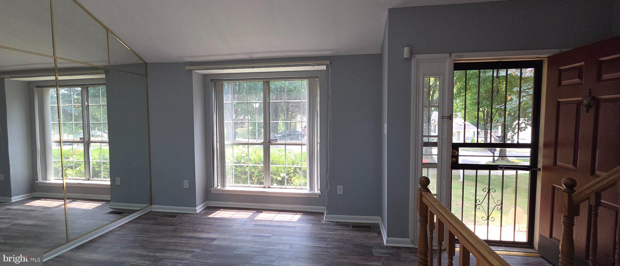 GREENWOOD MANOR - Residential