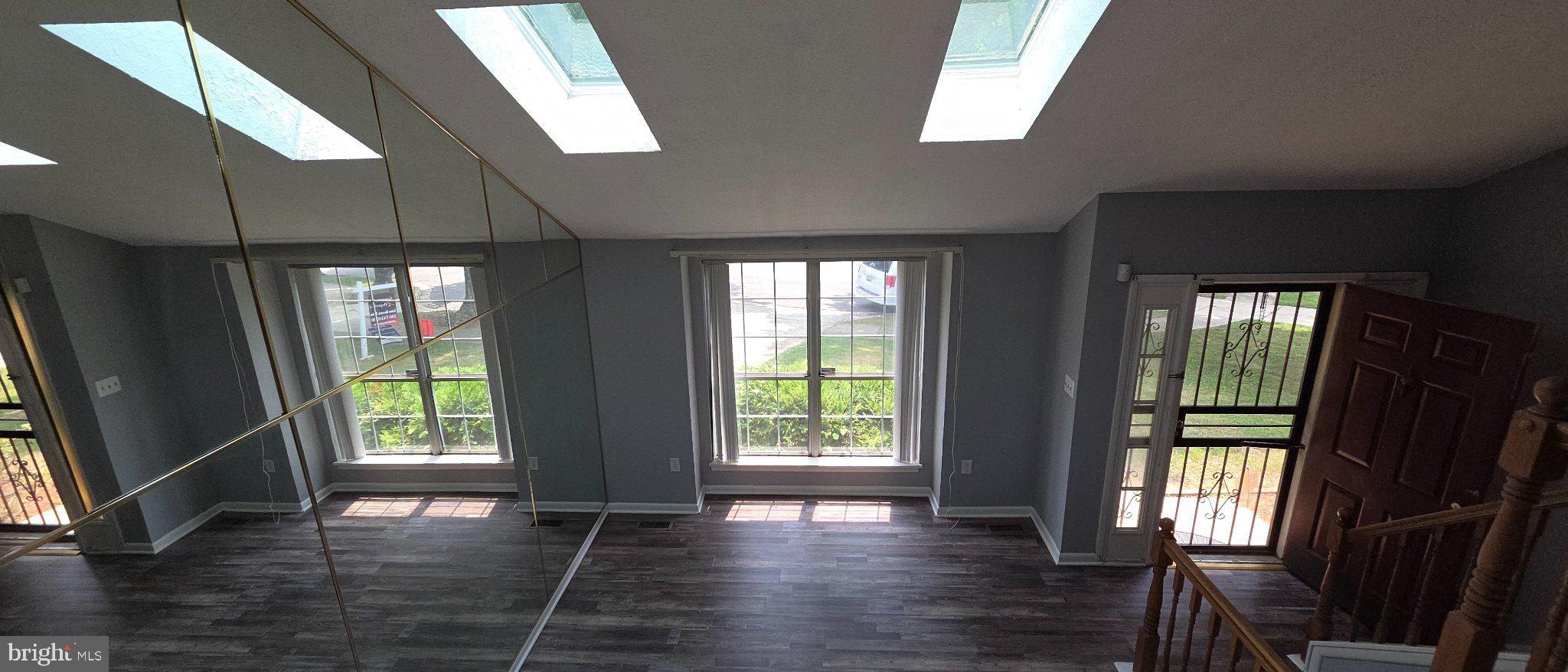 GREENWOOD MANOR - Residential