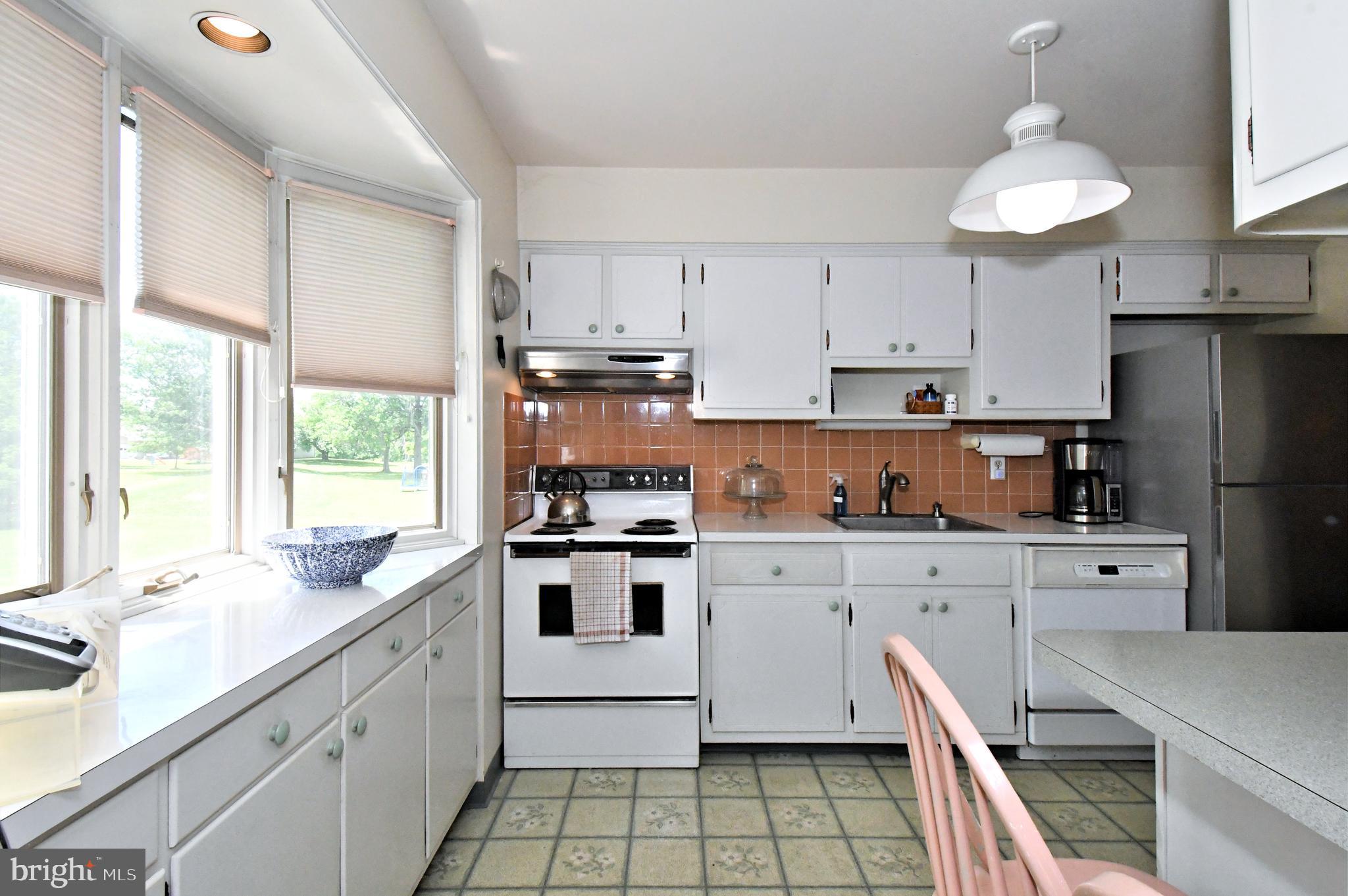 ASHLAND MEADOWS - Residential