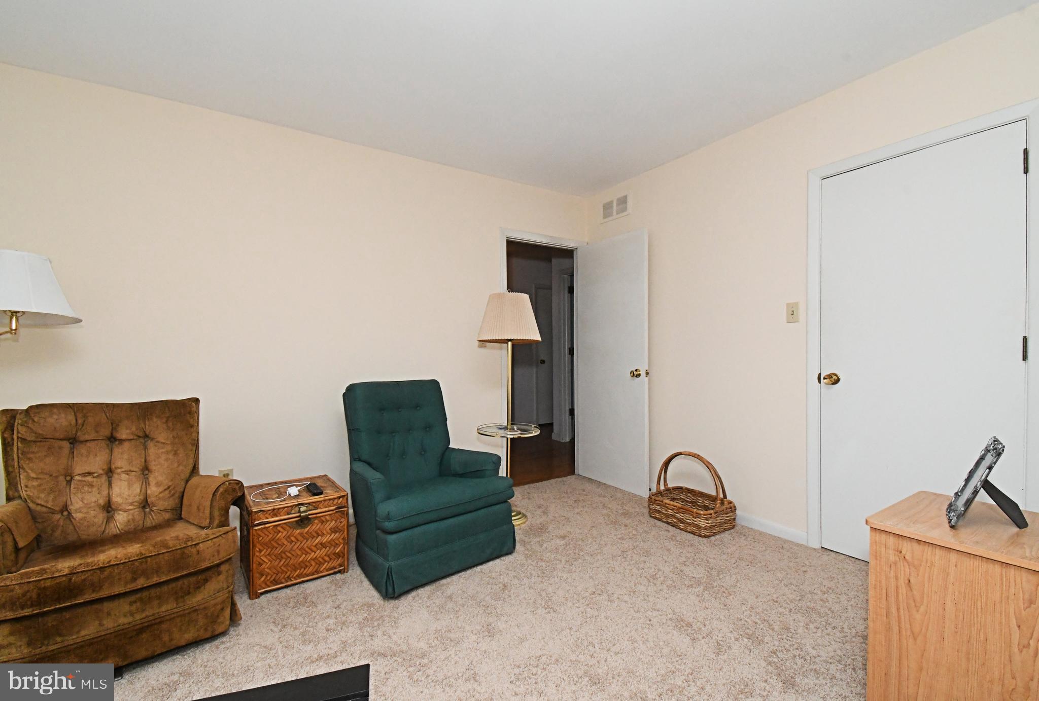 ASHLAND MEADOWS - Residential